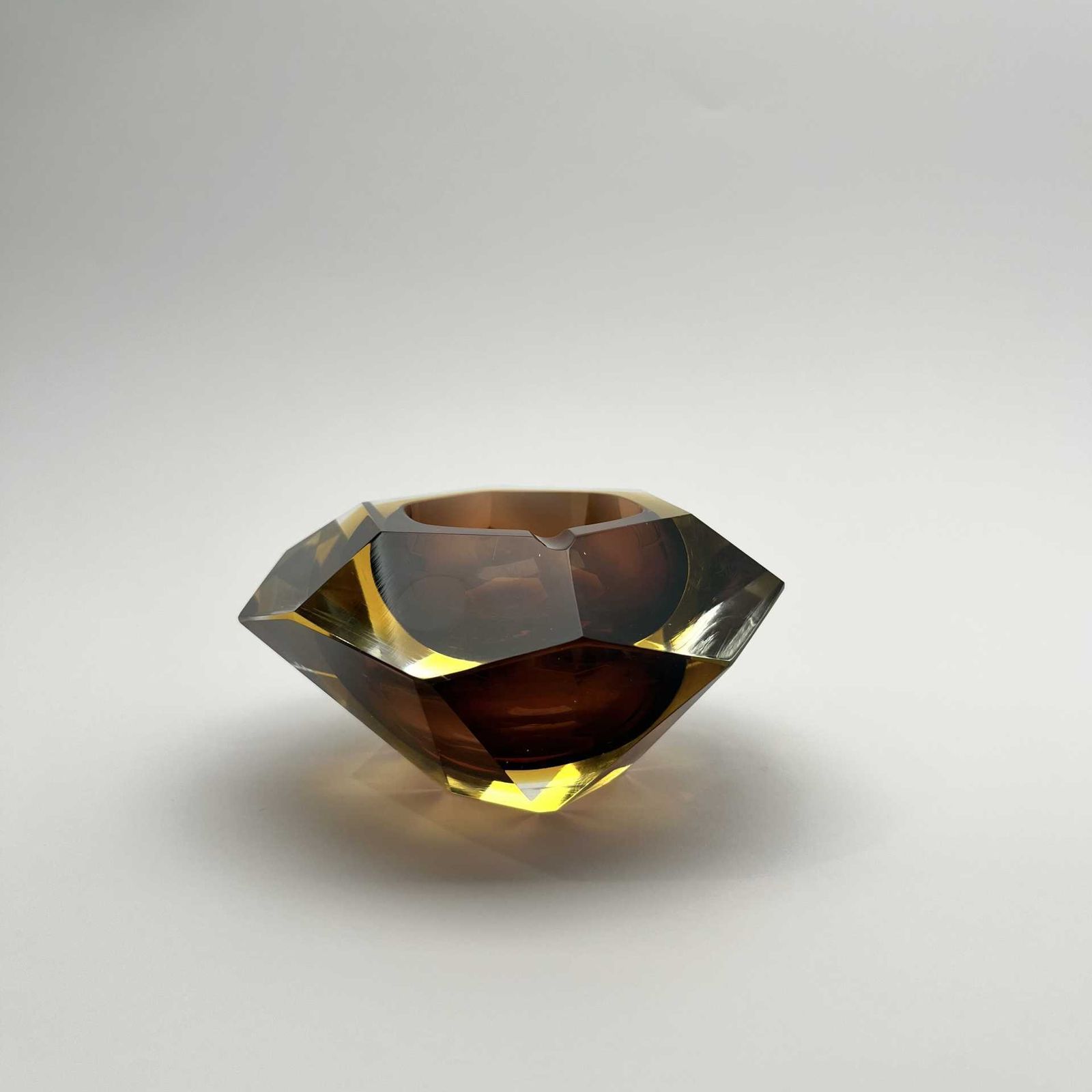 Ashtray In Faceted Glass Attributed To Seguso, Murano, Italy, 1970s photo 426.0