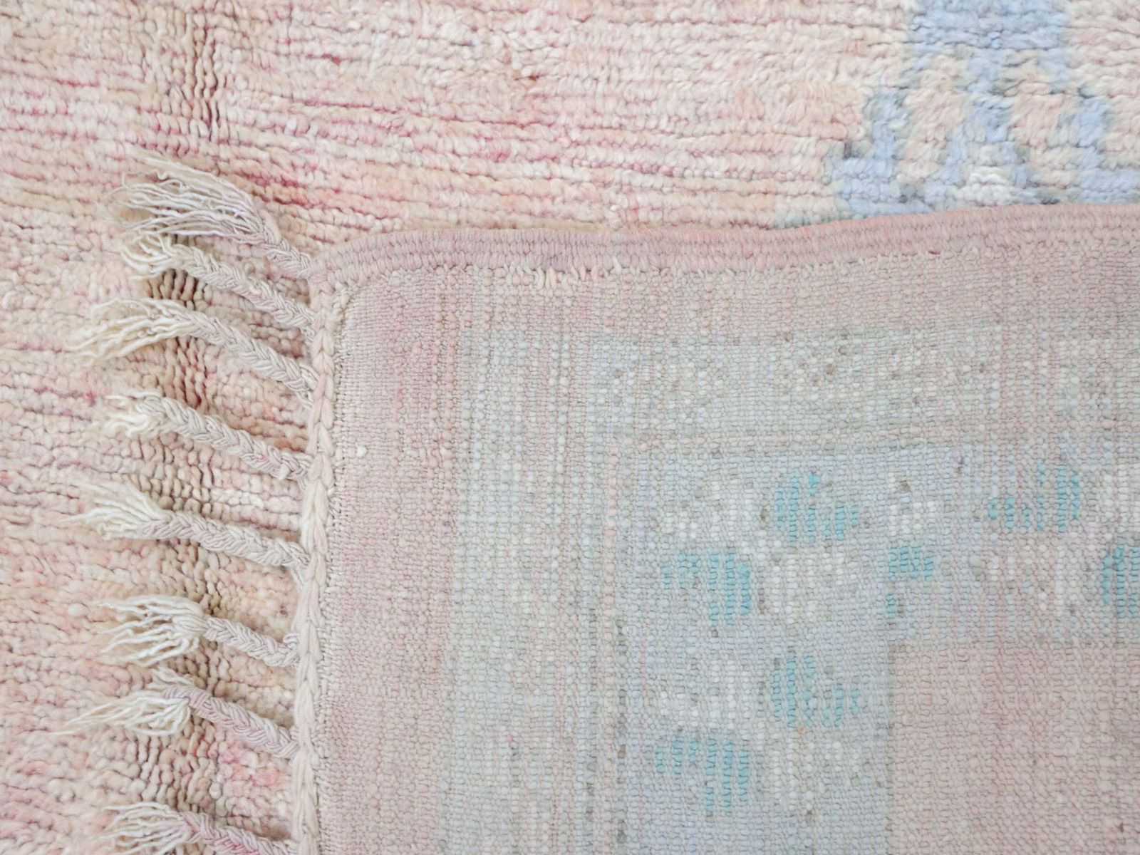 1177.0 Nuva Vintage Moroccan Rug 5'8" X 9'2" photo