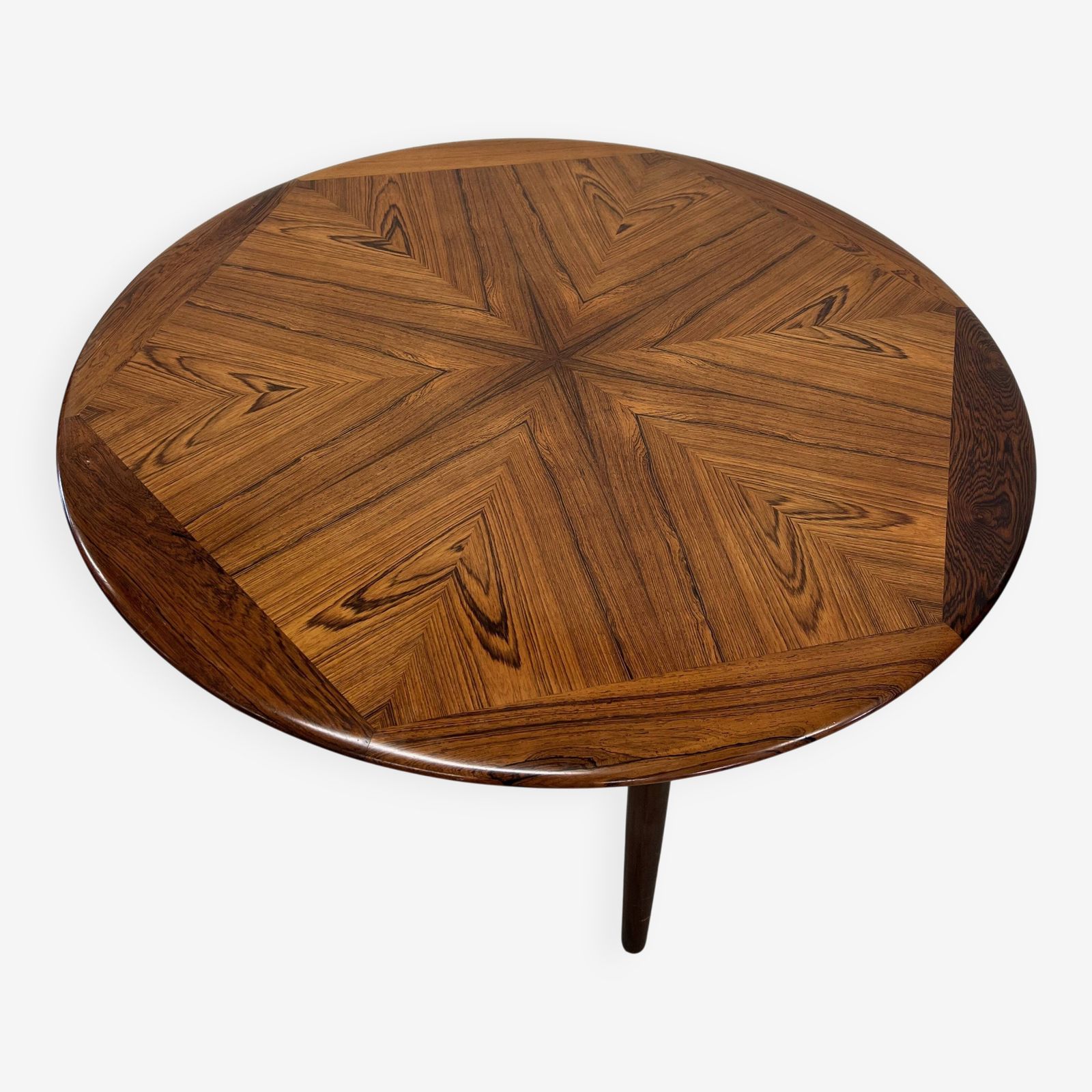 Page 1 Of 10 Hw Klein Rosewood Coffee Table