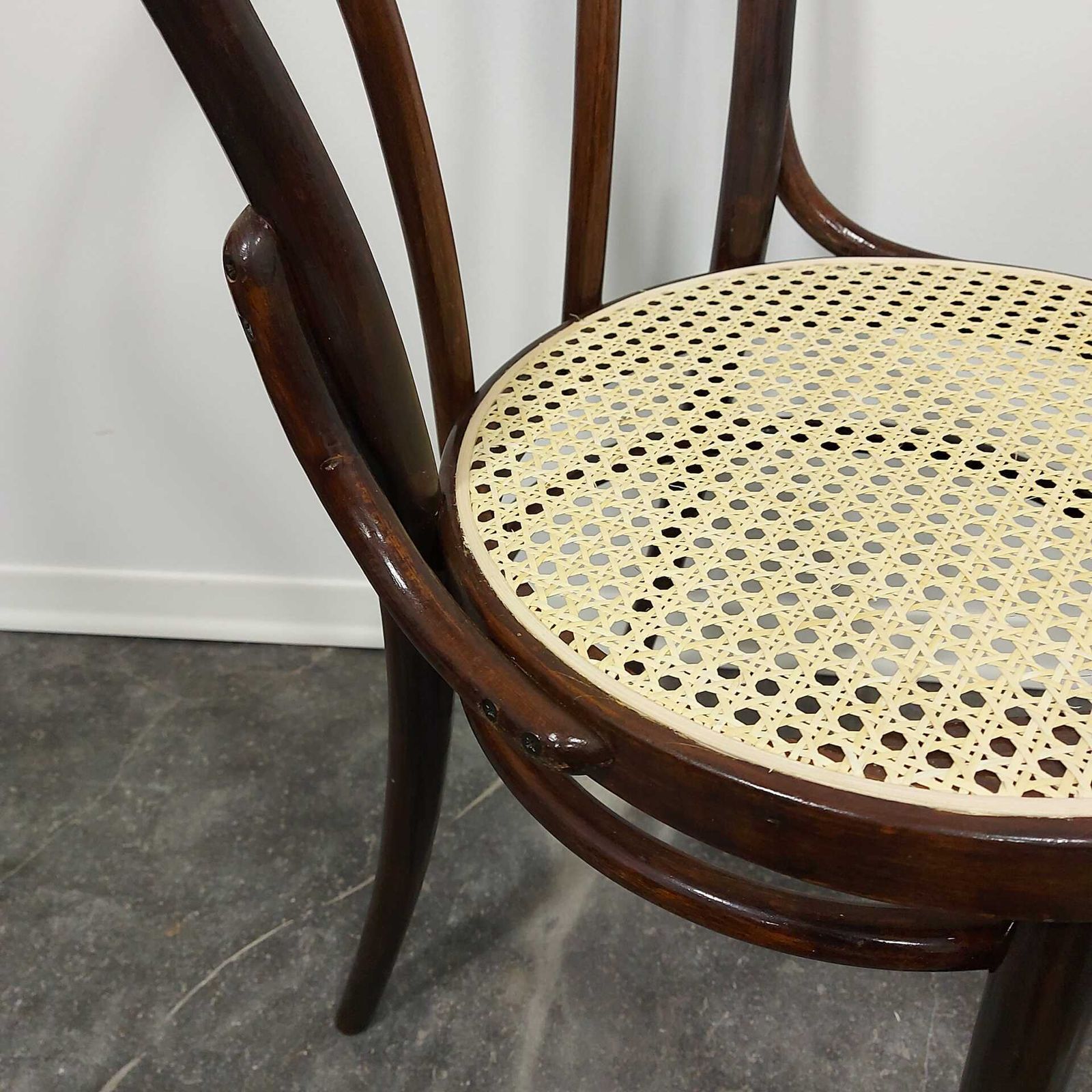 Thonet Dining Chair No. 18 “Wide” 1970s, 1 Of 6 photo 230.0