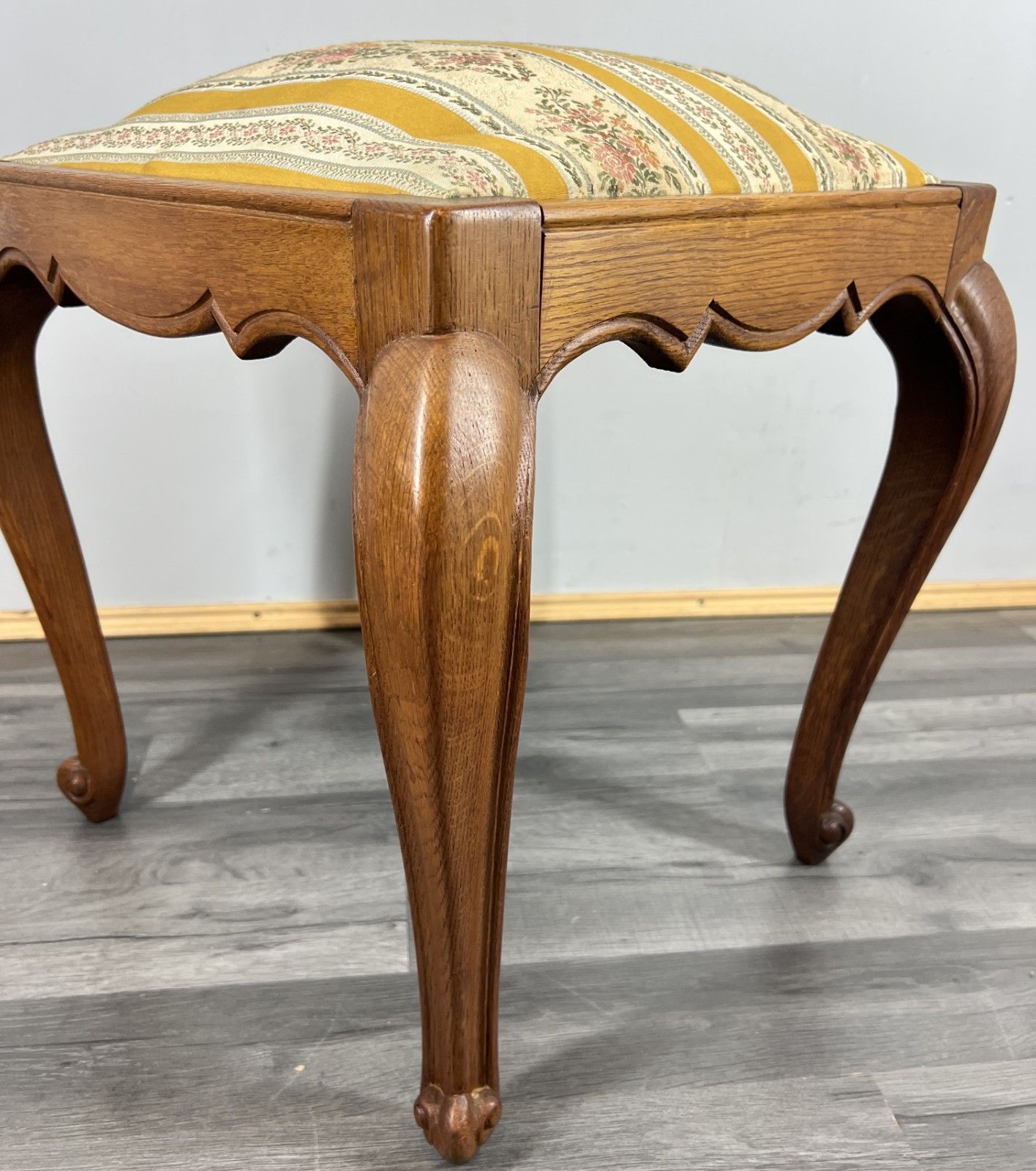 Footstool Vintage French Louis Style Oak Table Stool Upholstered Seat Lot 4214 photo for sale