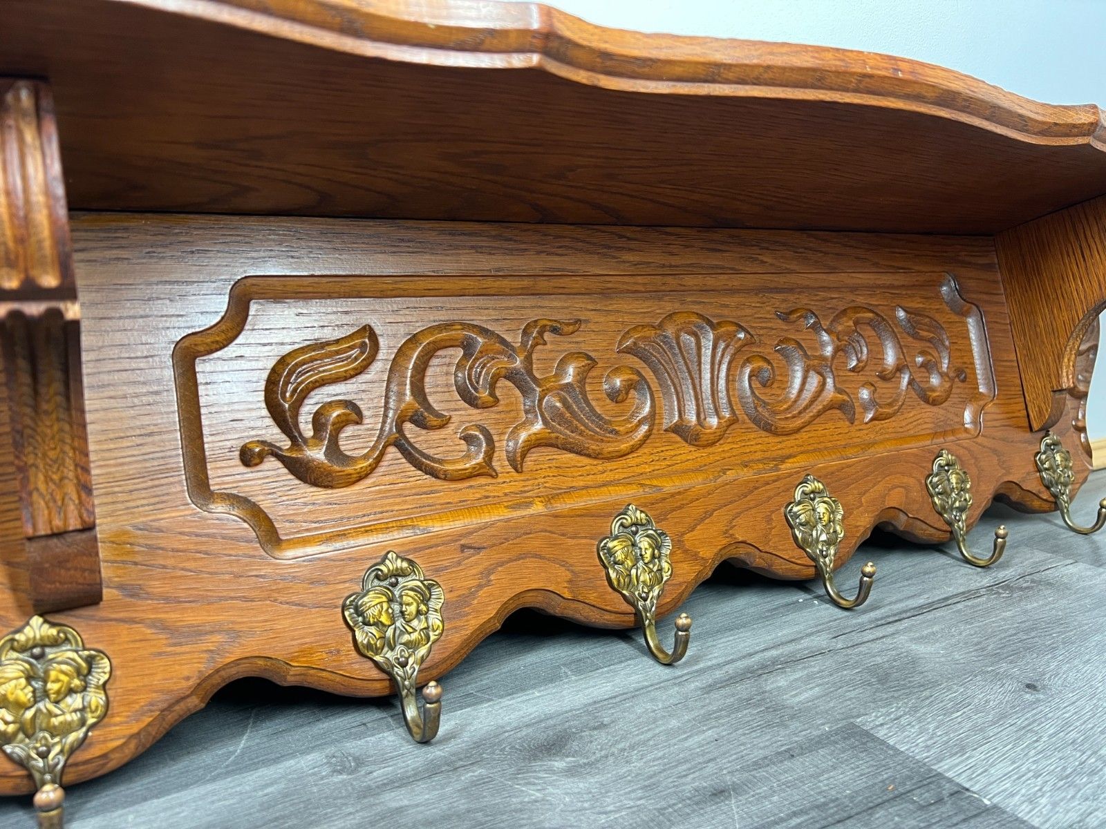 French Vintage Coat Rack Oak 6 Hooks Ornate Wall Shelf Carved Coat Lot 4220