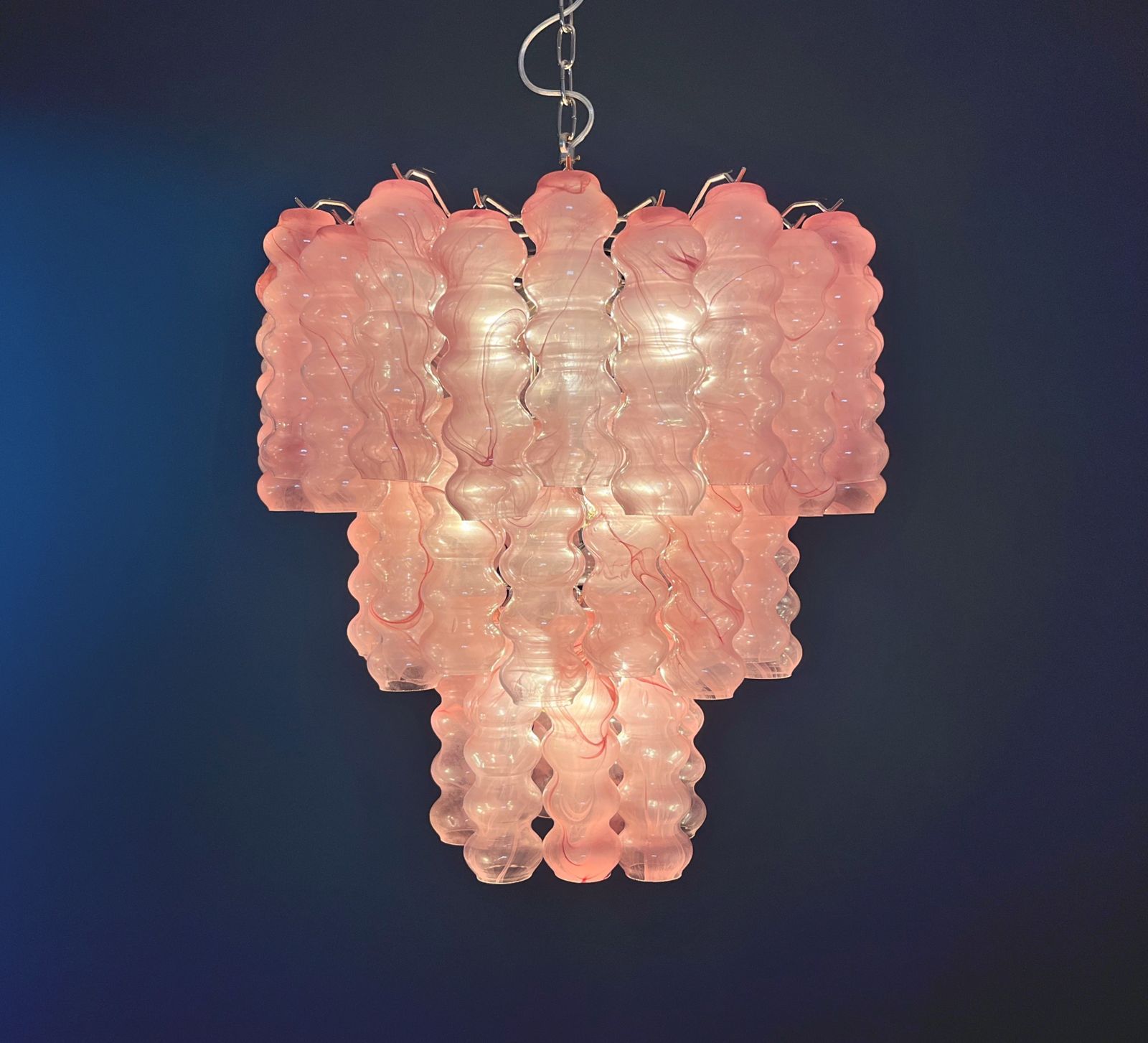 photo vintage Large Three Tier Murano Glass Tube Chandelier   Pink Albaster