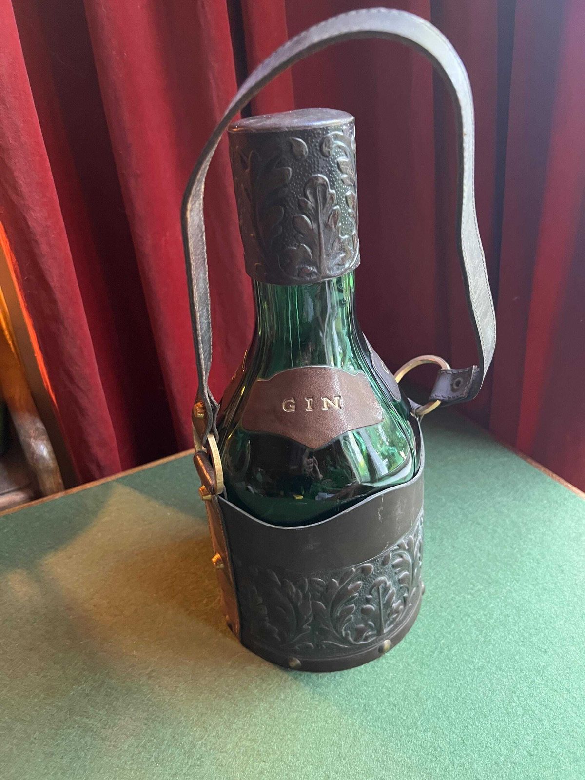 Vintage Italian Glass Decanter 3 Triangular Bottles In Leather Holder With Handle. Labelled Cognac, Whisky And Gin With Leather Top. photo furniture