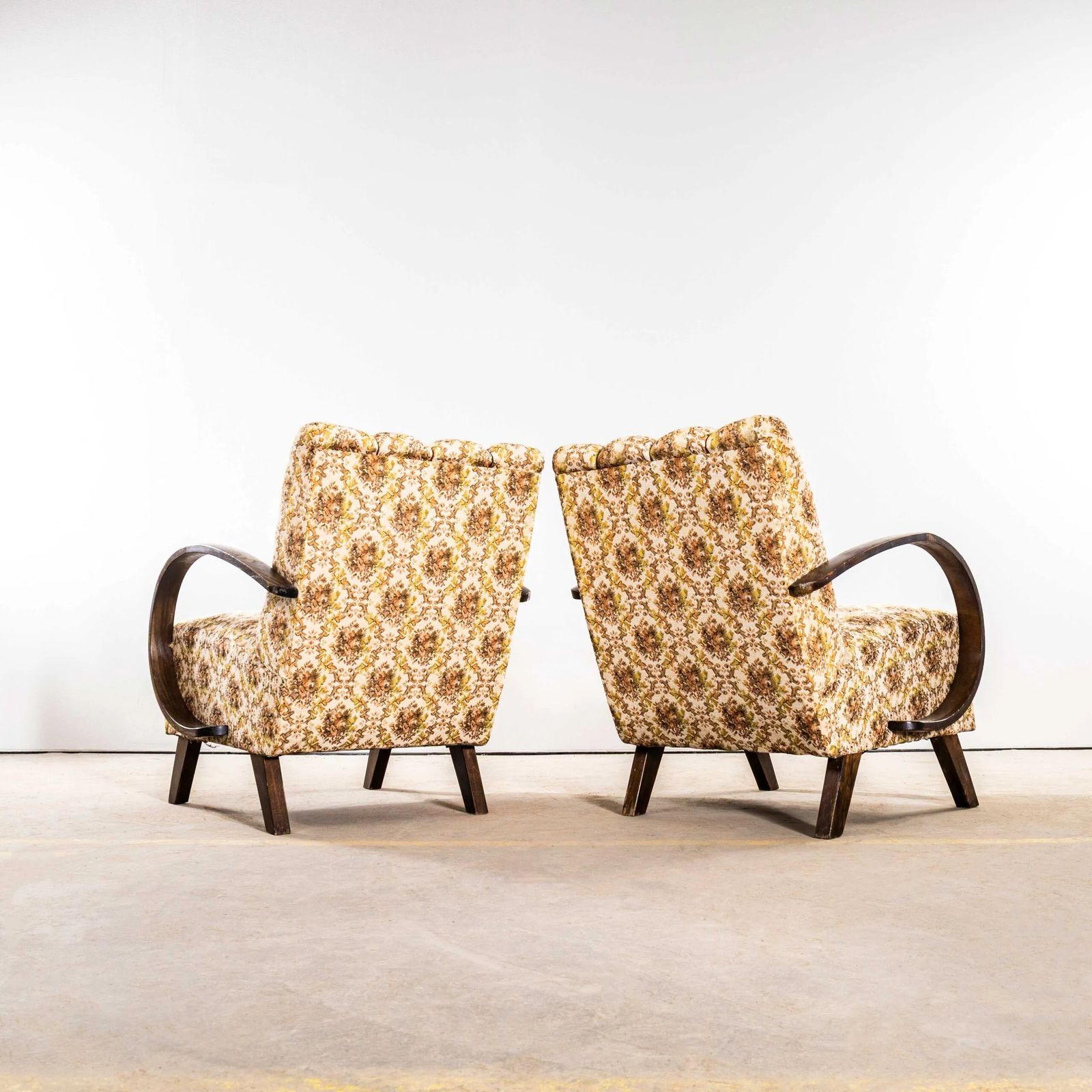 1950’s Jindrich Halabala Armchairs In Original Tapestry Floral Fabric photo vinterior