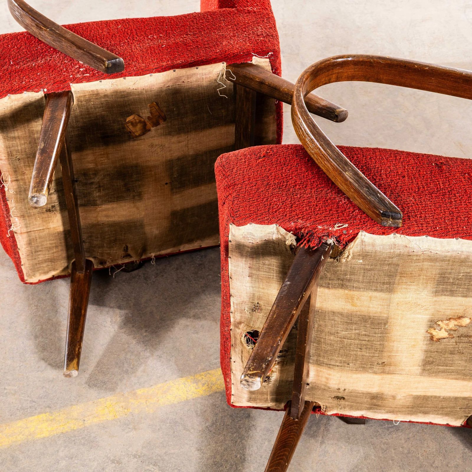 photo furniture 1950’s Jaroslav šmídek Original Armchairs In A Tomato Boucle Geometric Check Fabric With Sprung Seat