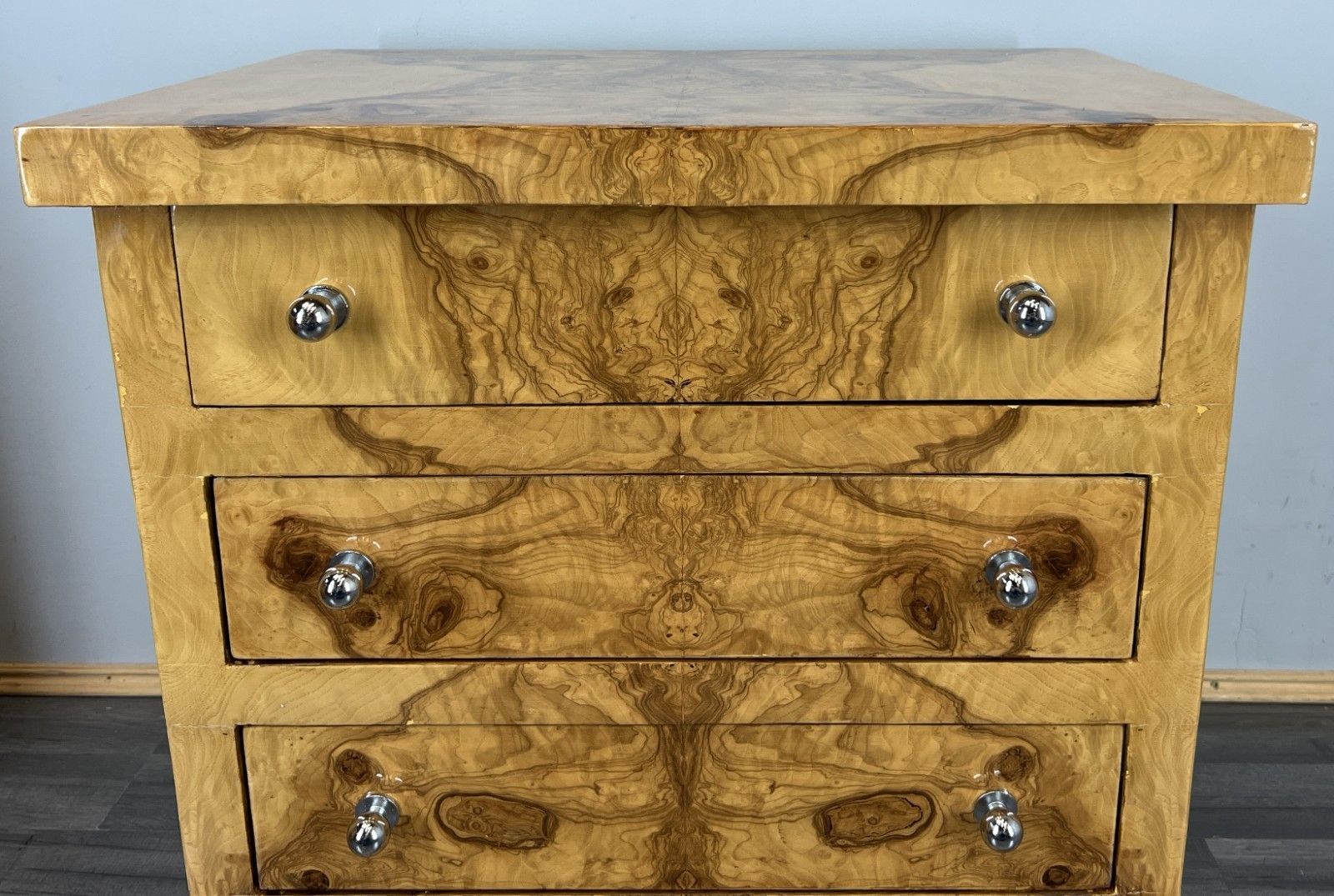 Pair Of French Bedside Tables  Night Tables  Art Deco Burr  Lot 4233 photo 1299.0