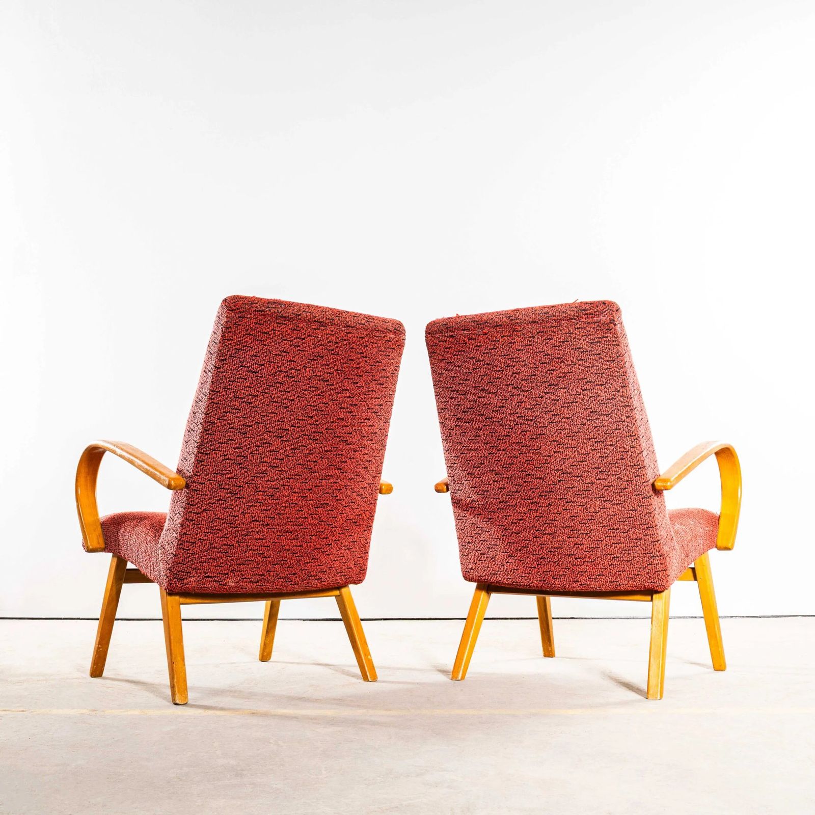 1950’s Jaroslav šmídek Original Armchairs In A Tufted Orange Jacquard – Standard Seat photo vinterior
