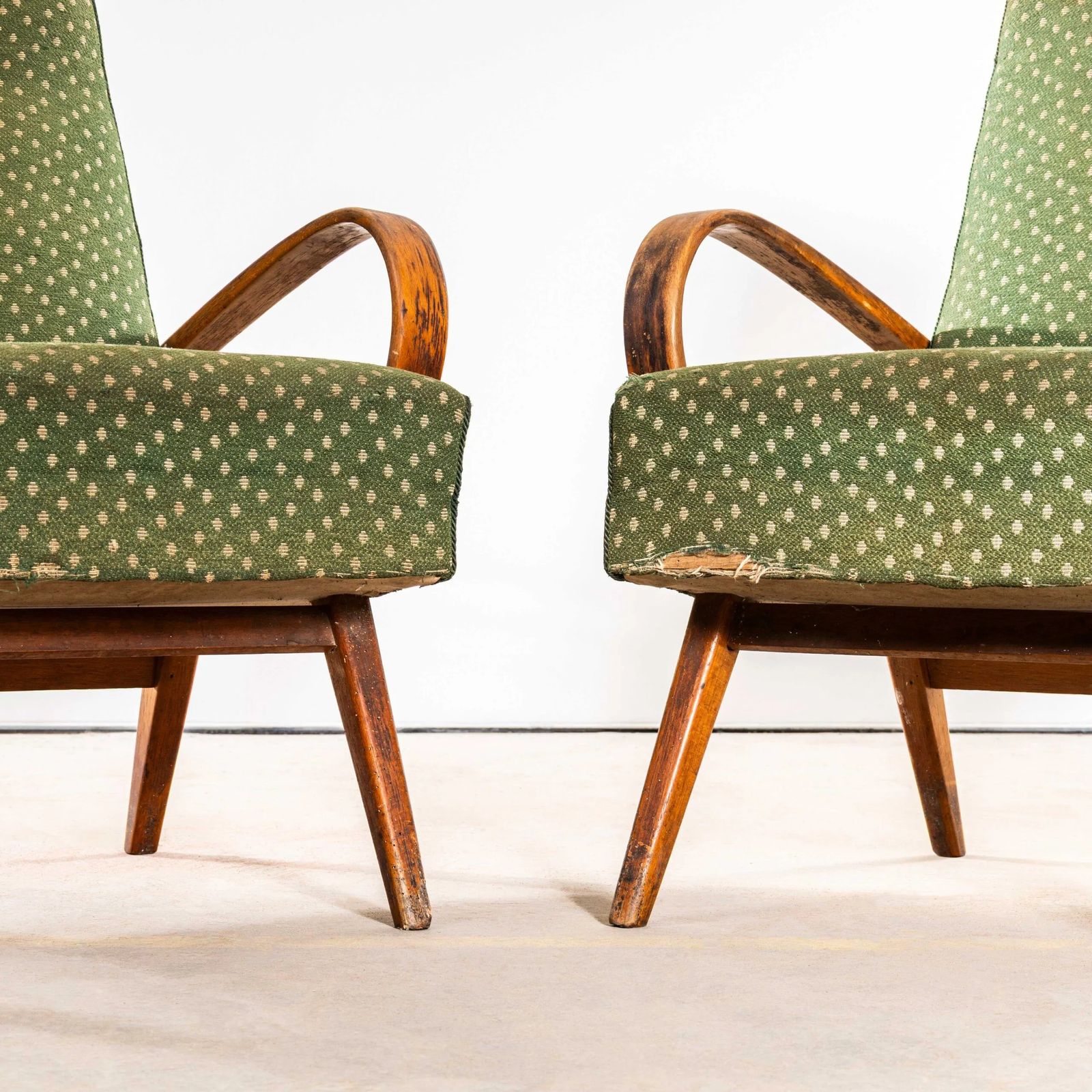 1950’s Jaroslav šmídek Original Armchairs In Chevron Slub Jacquard – Sprung Seat photo 834.0