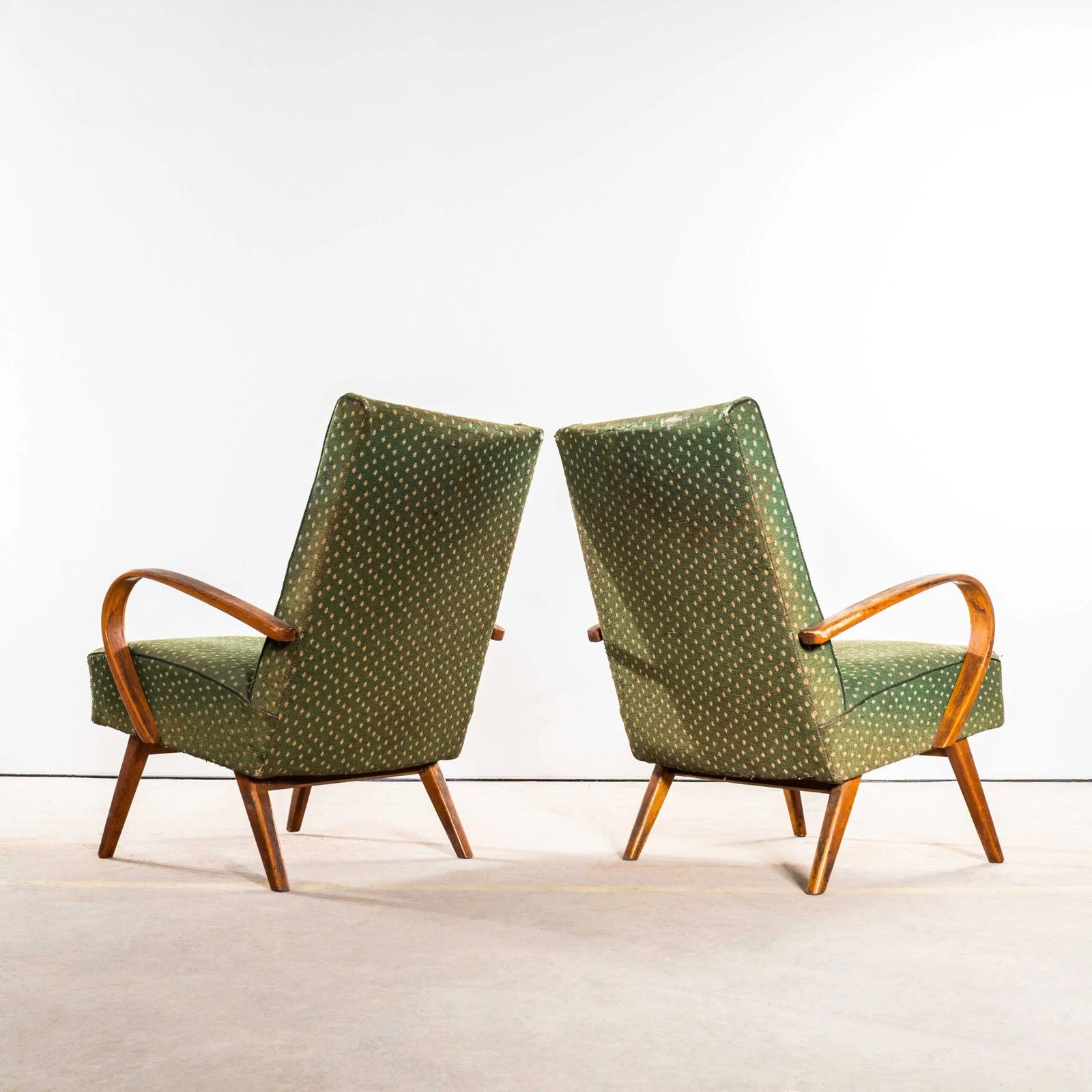 1950’s Jaroslav šmídek Original Armchairs In Chevron Slub Jacquard – Sprung Seat photo vinterior