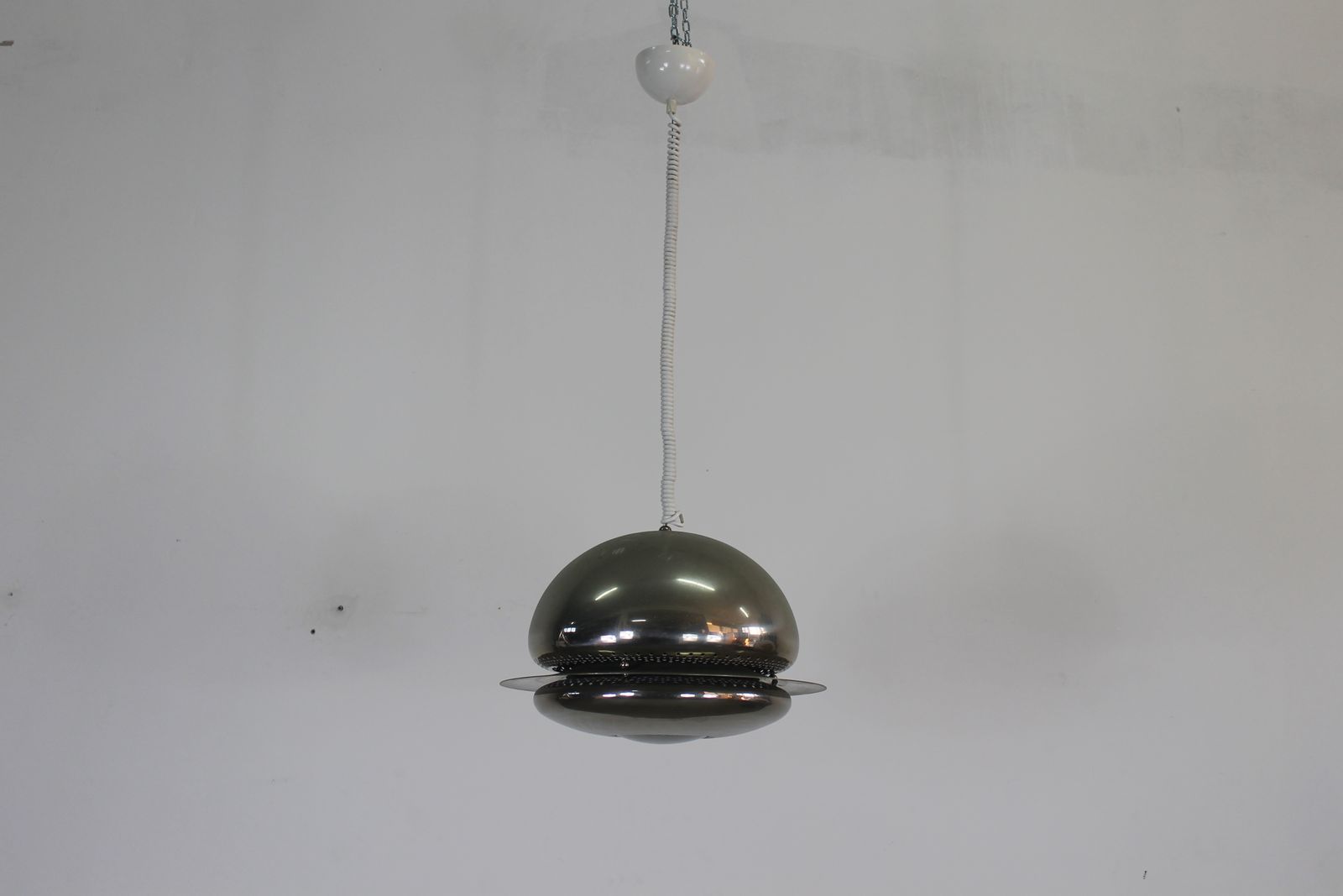Tobia Scarpa Set Of Two Nictea Lamps In Nickel Plated Brass By Flos 1960s photo vintage