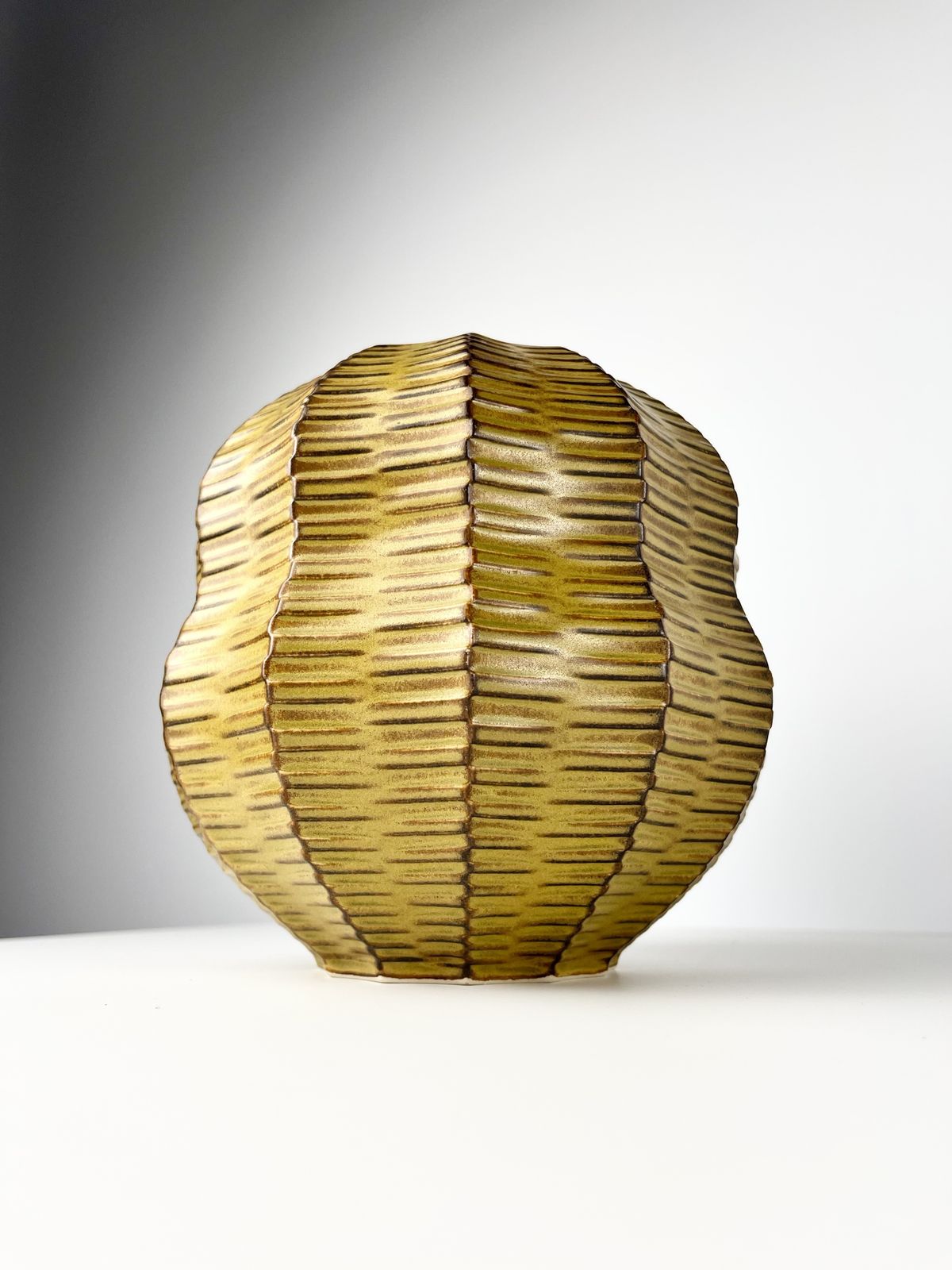 photo buy Heinrich Fuchs For Luisenburg Keramik ‘Calabash’ Vase, Germany 1970s