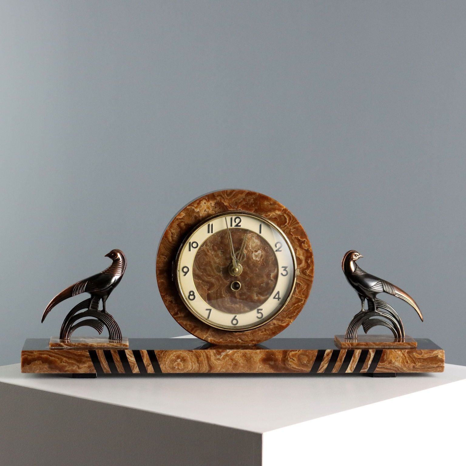 Clock Art Deco Marble Onyx Italy 1930s 1940s photo for sale