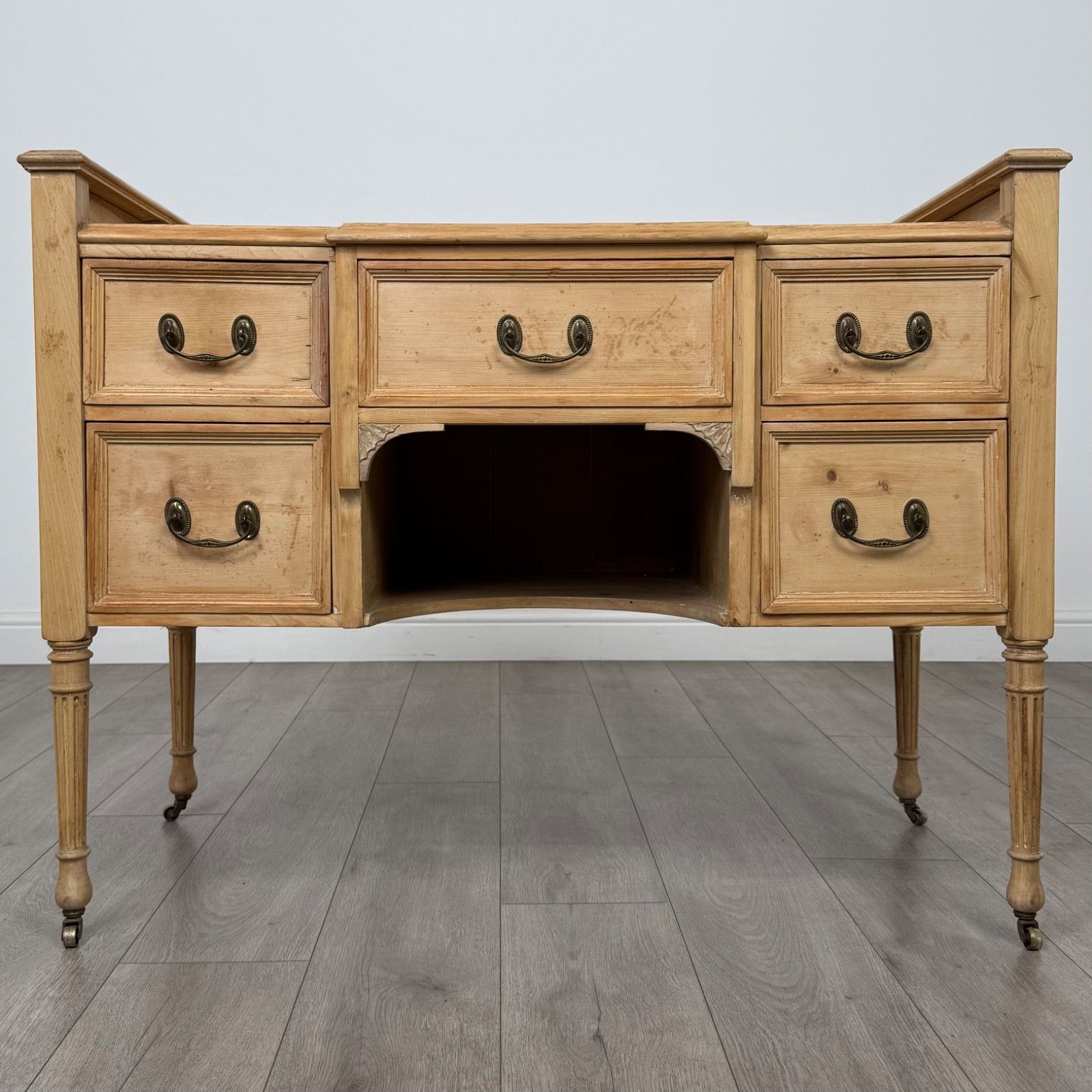 Antique 20th Century Good Quality Pine Kneehole Desk