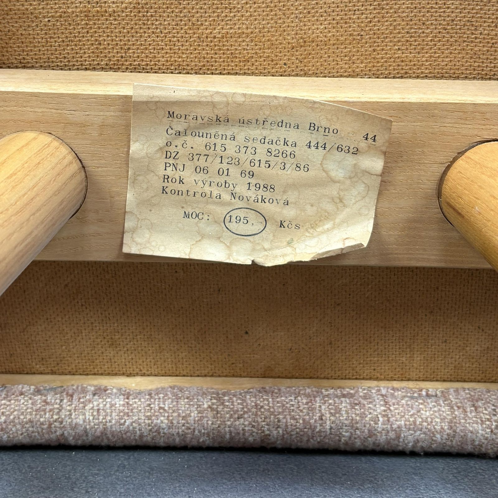Vintage Footstool By Moravská ústředna Brno, 1988, Czechoslovakia photo vinterior