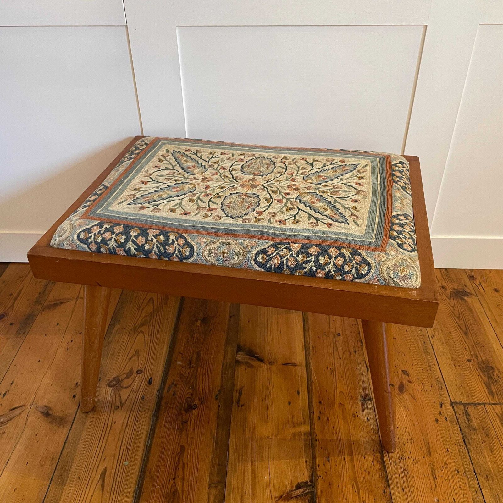 Vintage Hallway Seat Needlepoint Upholstery Dressing Table Or Piano Bench Stool Wooden Frame Floral Motif Mid Century Tapered Legs
