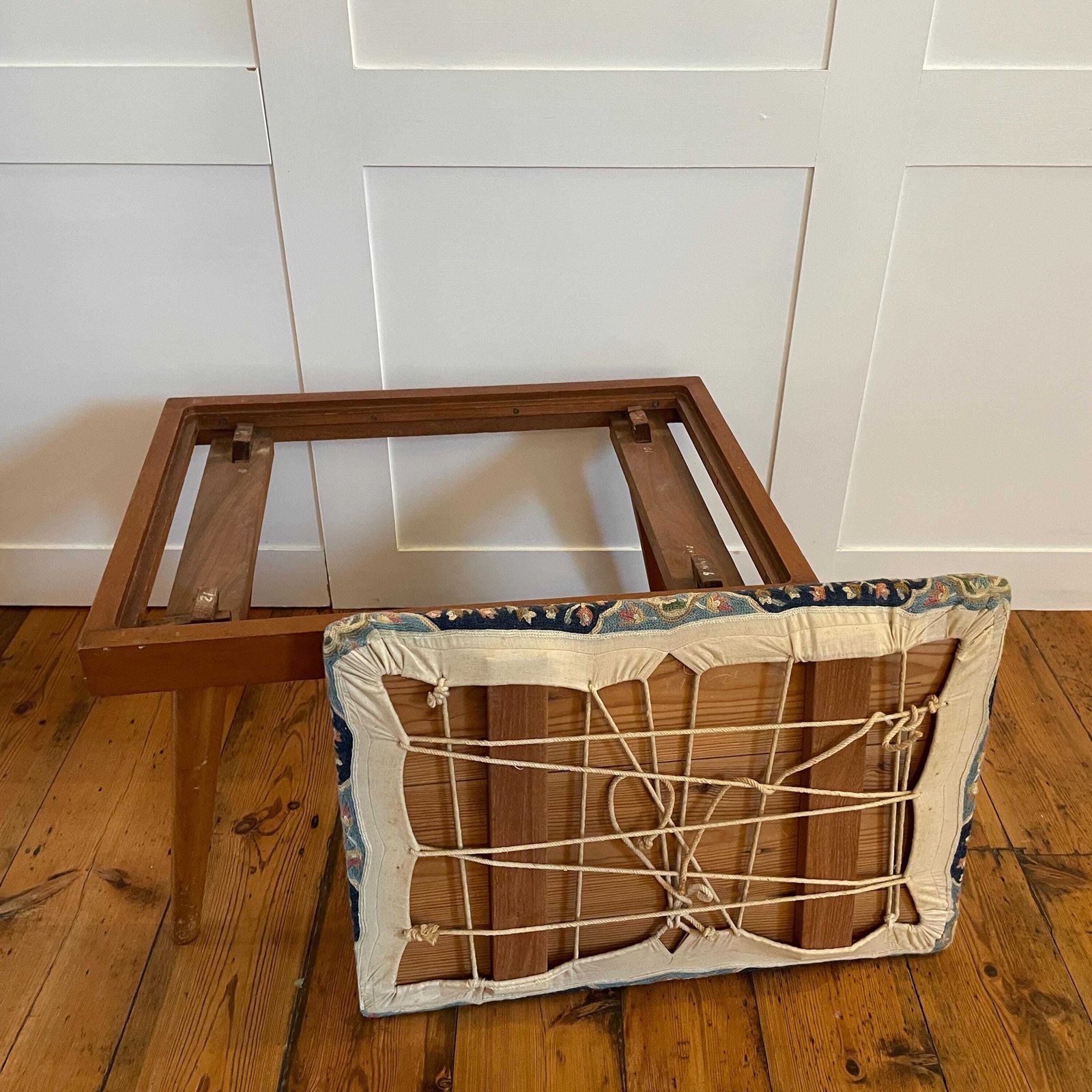 Vintage Hallway Seat Needlepoint Upholstery Dressing Table Or Piano Bench Stool Wooden Frame Floral Motif Mid Century Tapered Legs photo vinterior