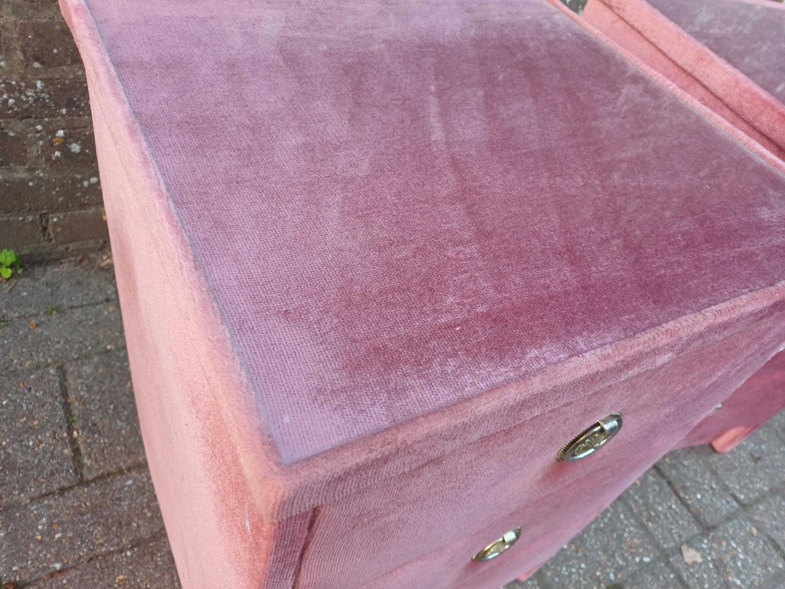 Pair Of Vintage Pink Velvet 3 Drawer Bedside Tables, Retro Eccentric Nightstands Brass Handles, Hollywood Regency Bedroom Decor Glass Tops photo Furniture