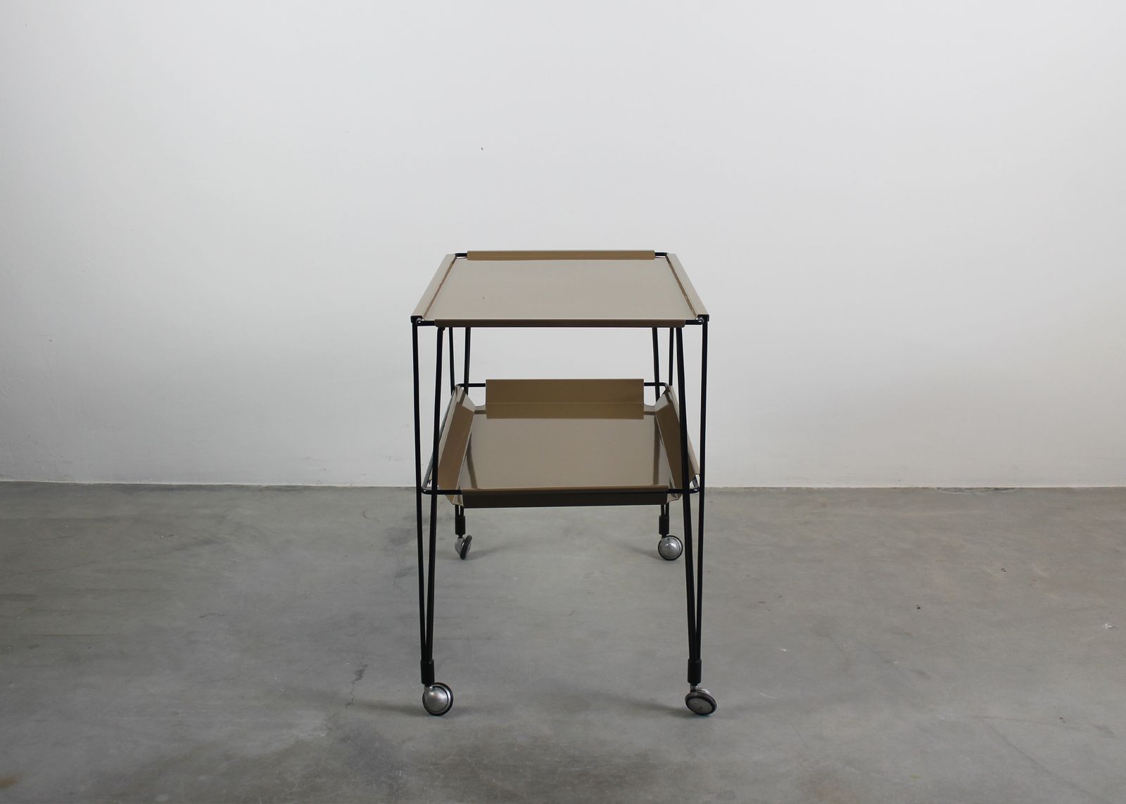 Osvaldo Borsani Rectangular C7 Cart In Steel For Tecno Varedo Italy 1960s photo for sale