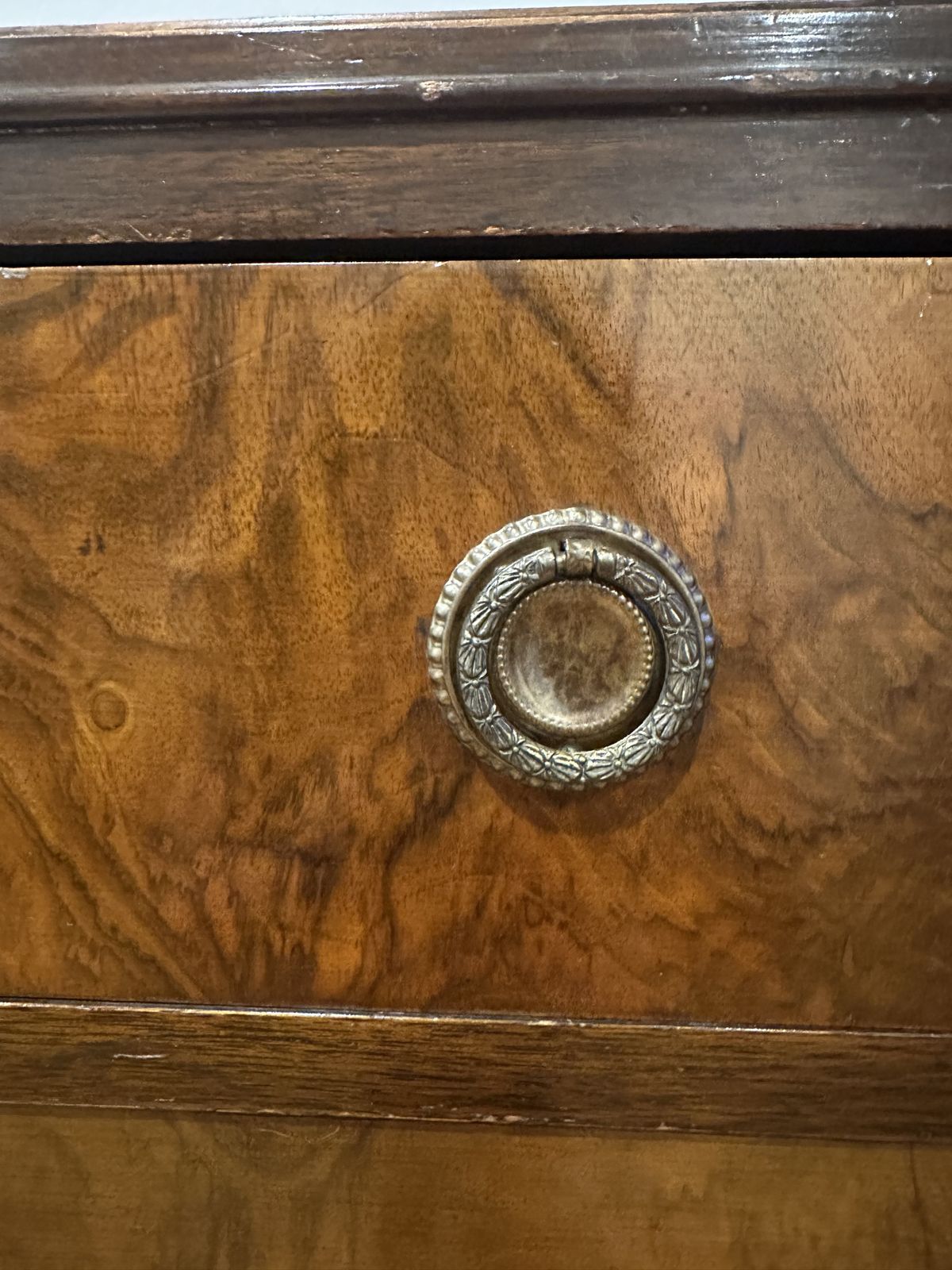 Mid 20th Century Walnut Veneer Chest Of Drawers photo 350.0