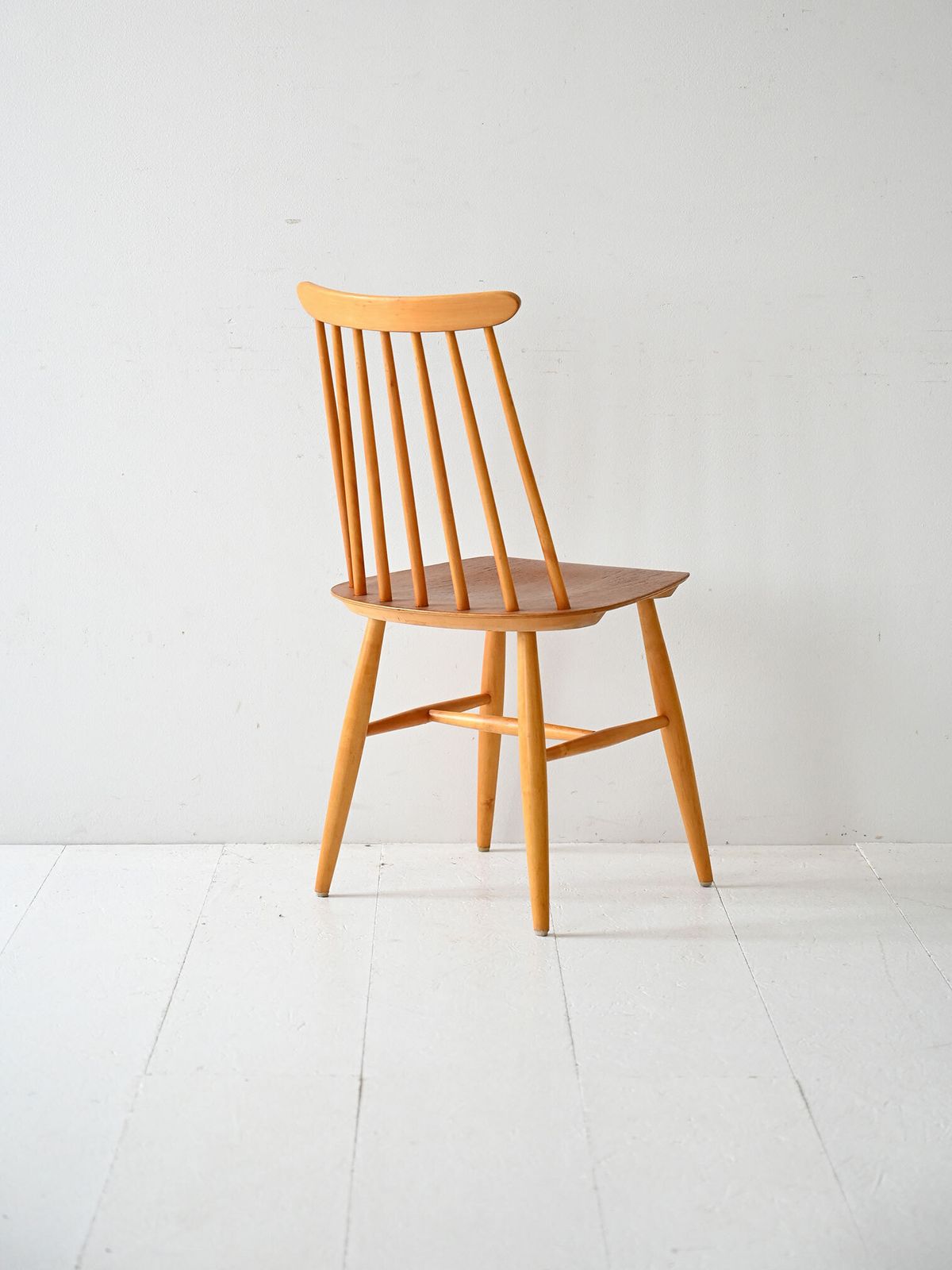Set Van 4 Scandinavische Fanett Stoelen Van Ilmari Tapiovaara photo vinterior