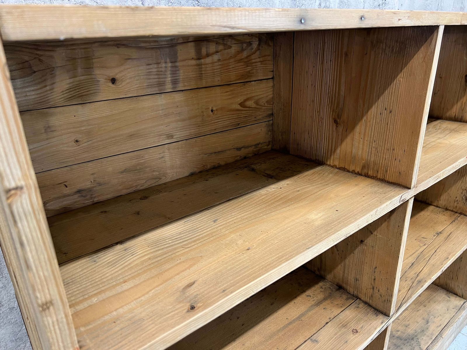 Free Standing Rustic Haberdashery Shelves Pigeon Hole Storage Sideboard photo 1655.0