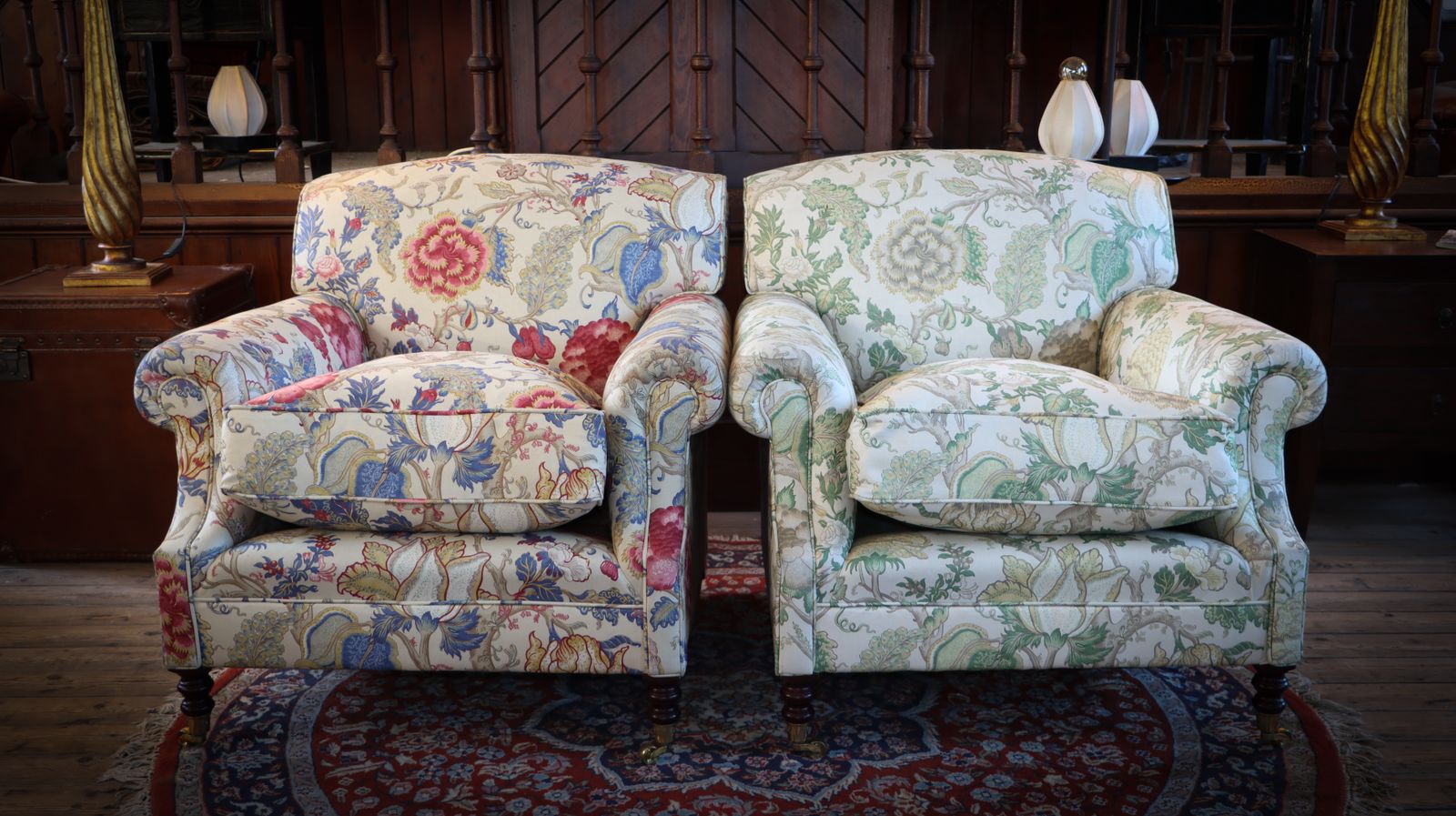 photo vintage Price Per Chair Is £3500    Pair George Smith Laid Back Scroll Arm Signature Armchairs Titley Marr Darwen 🚚
