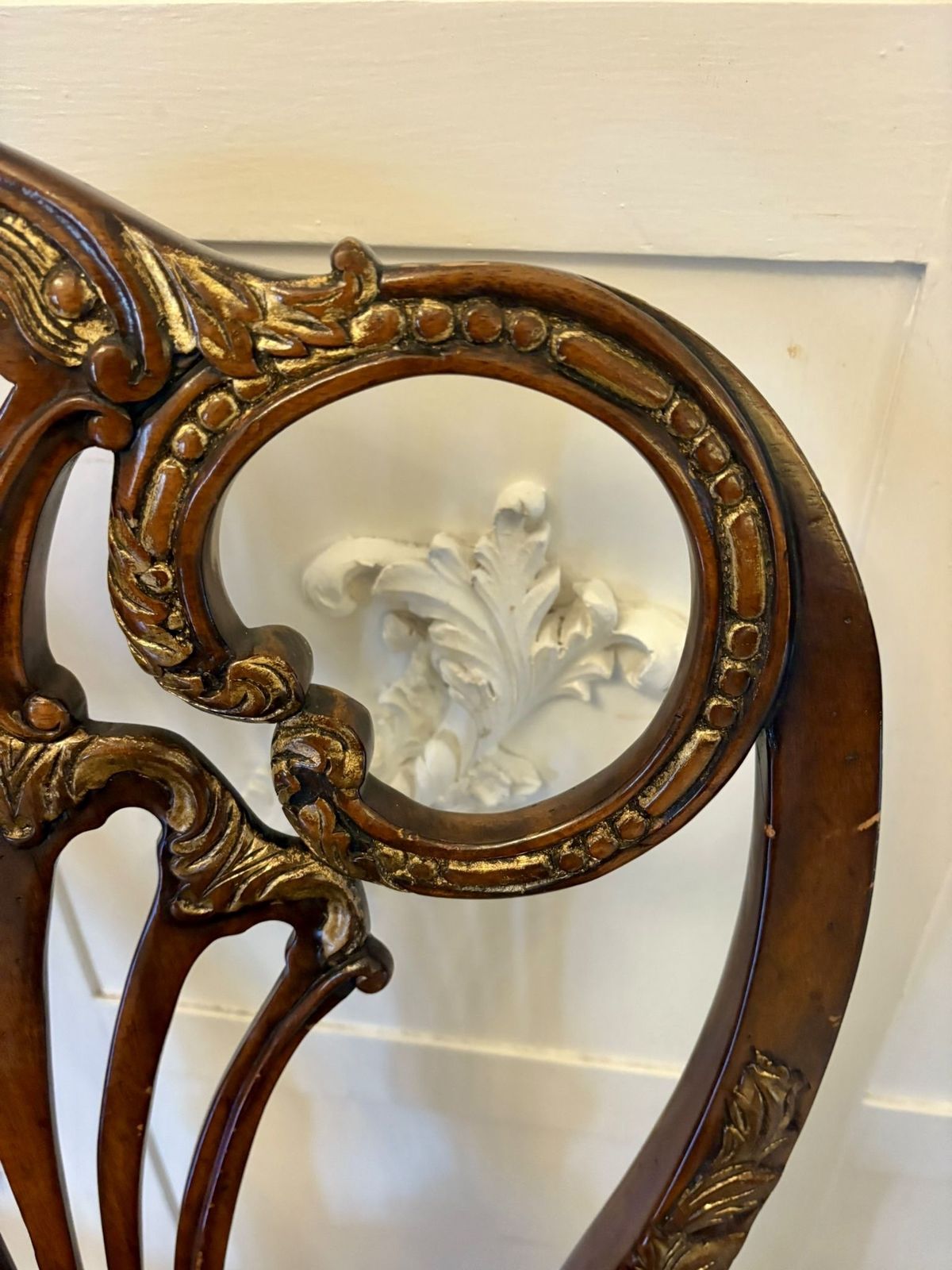 Outstanding Quality Set Of 8 Antique Early 20th Century Carved Walnut And Gilded Dining Chairs photo vinterior