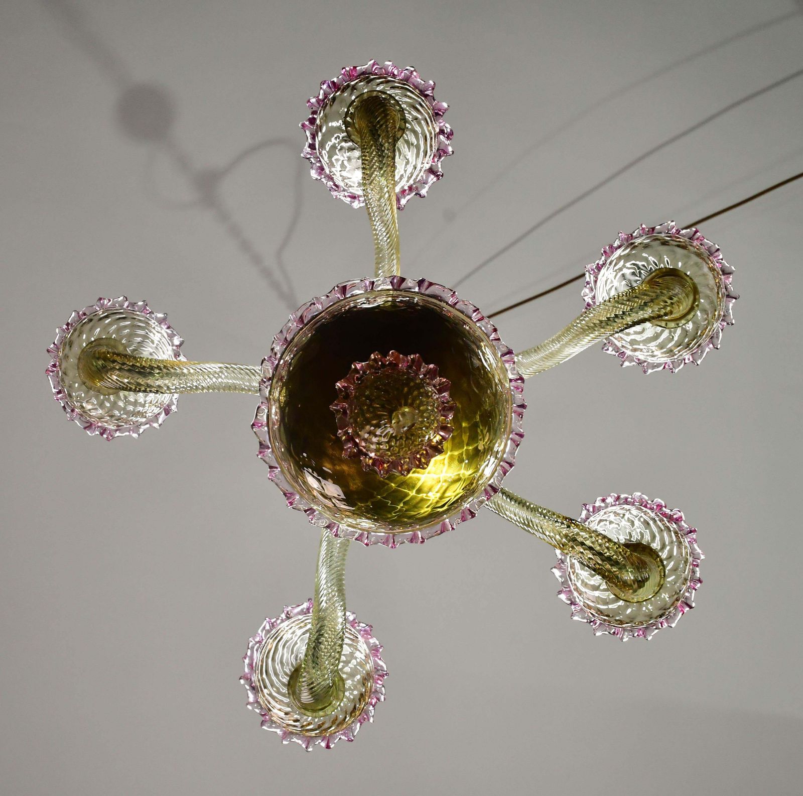 Pretty Venetian Chandelier, Pink And Gold Glass, 1950s photo vinterior
