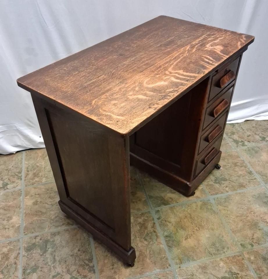 Antique Oak Childs Writing Desk With Knee Hole On Casters Lots Of Patina photo 425.0