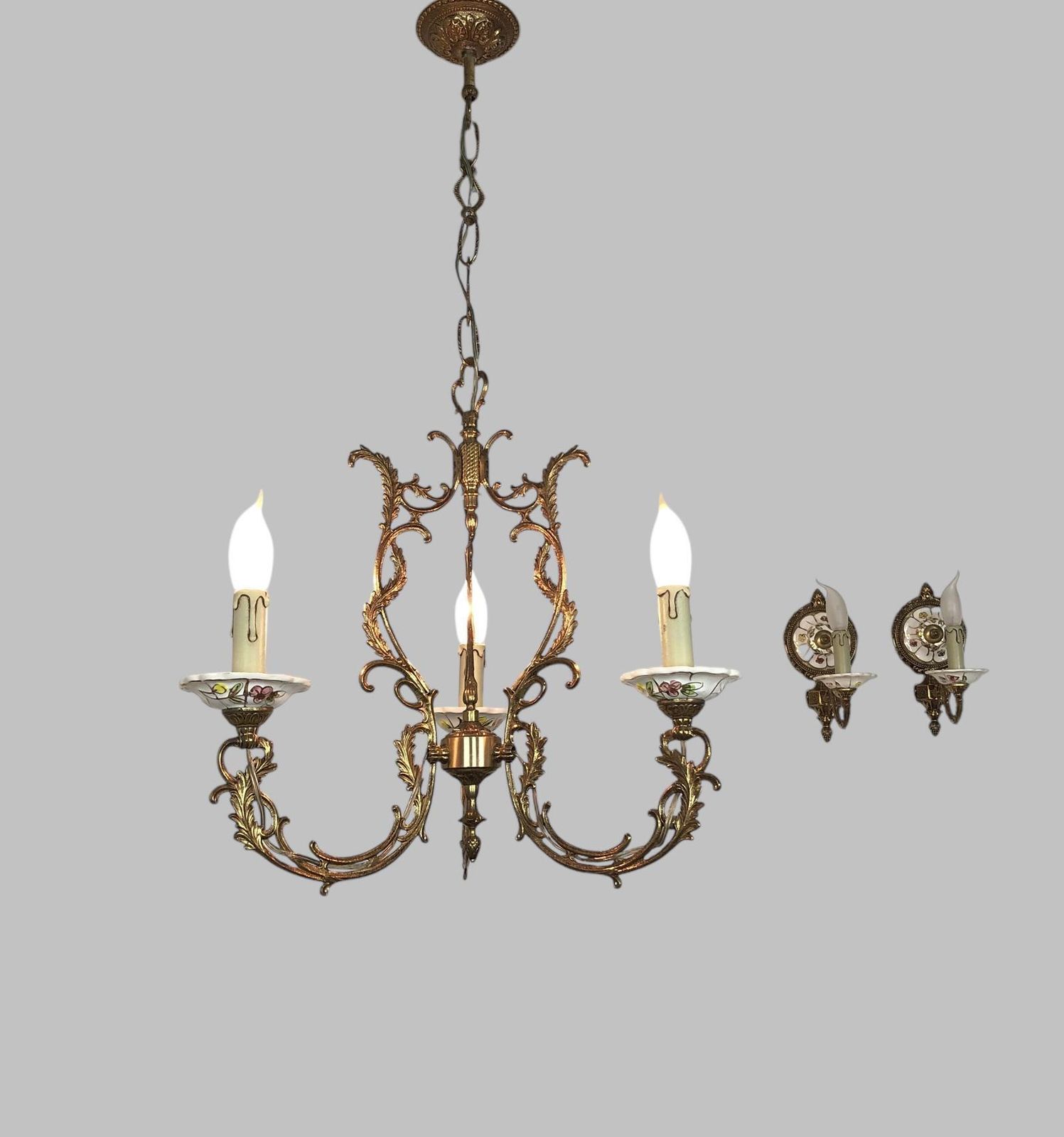 Gilt Bronze & Porcelain Chandelier With Matching Wall Lights photo furniture