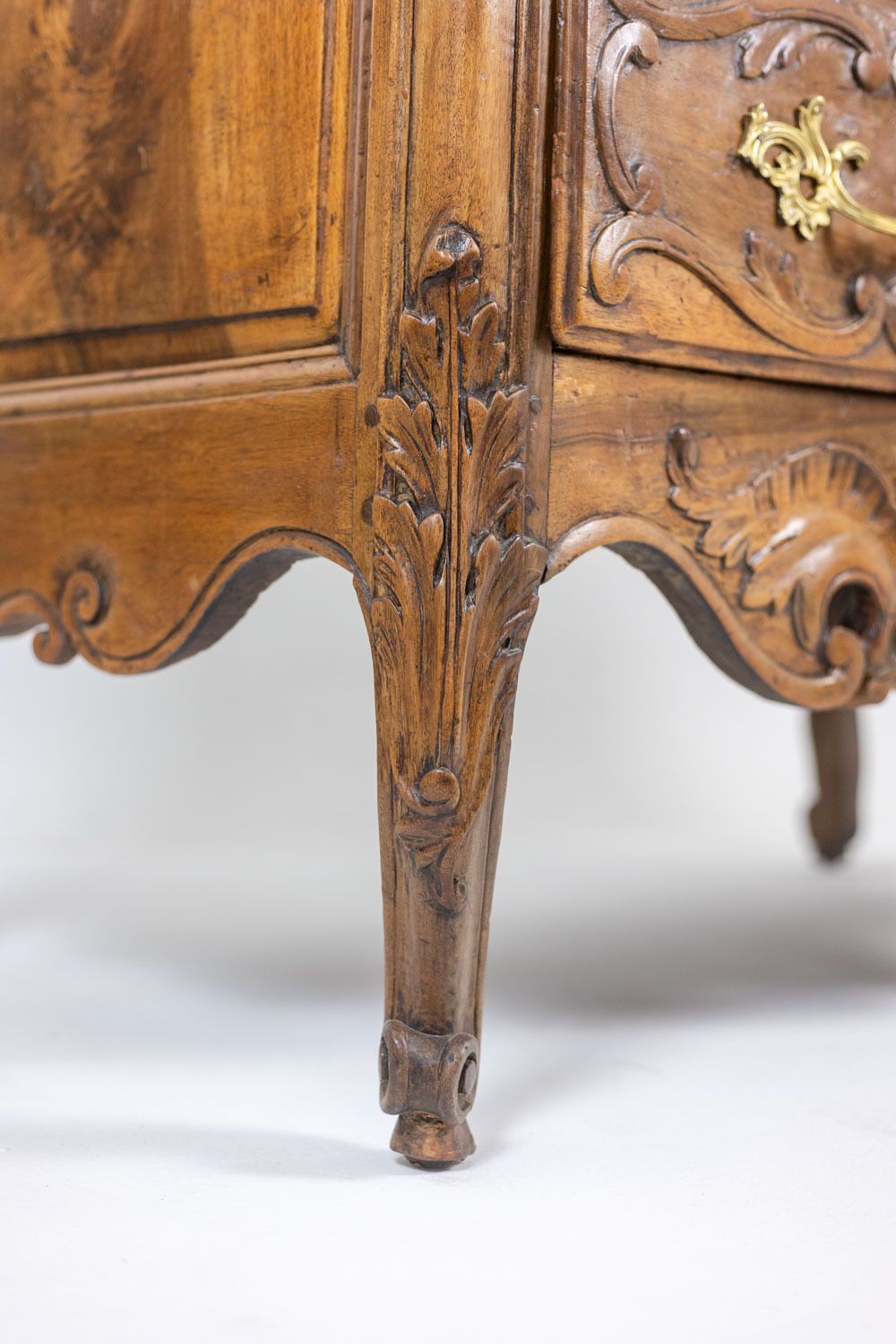 Curved Chest Of Drawers, Known As A Nîmoise, In Walnut, With Two Drawers. 18th Century. photo vinterior