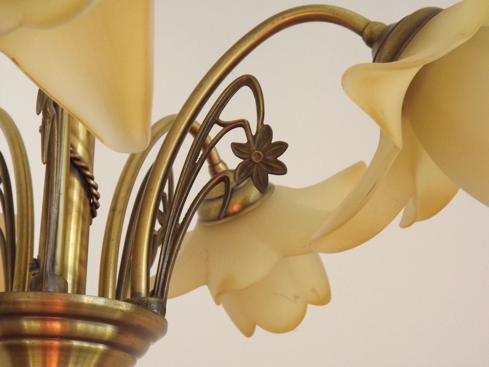 French Vintage 5 Light Bronze Effect Metal Chandelier Pretty Glass Flower Shades photo vintage
