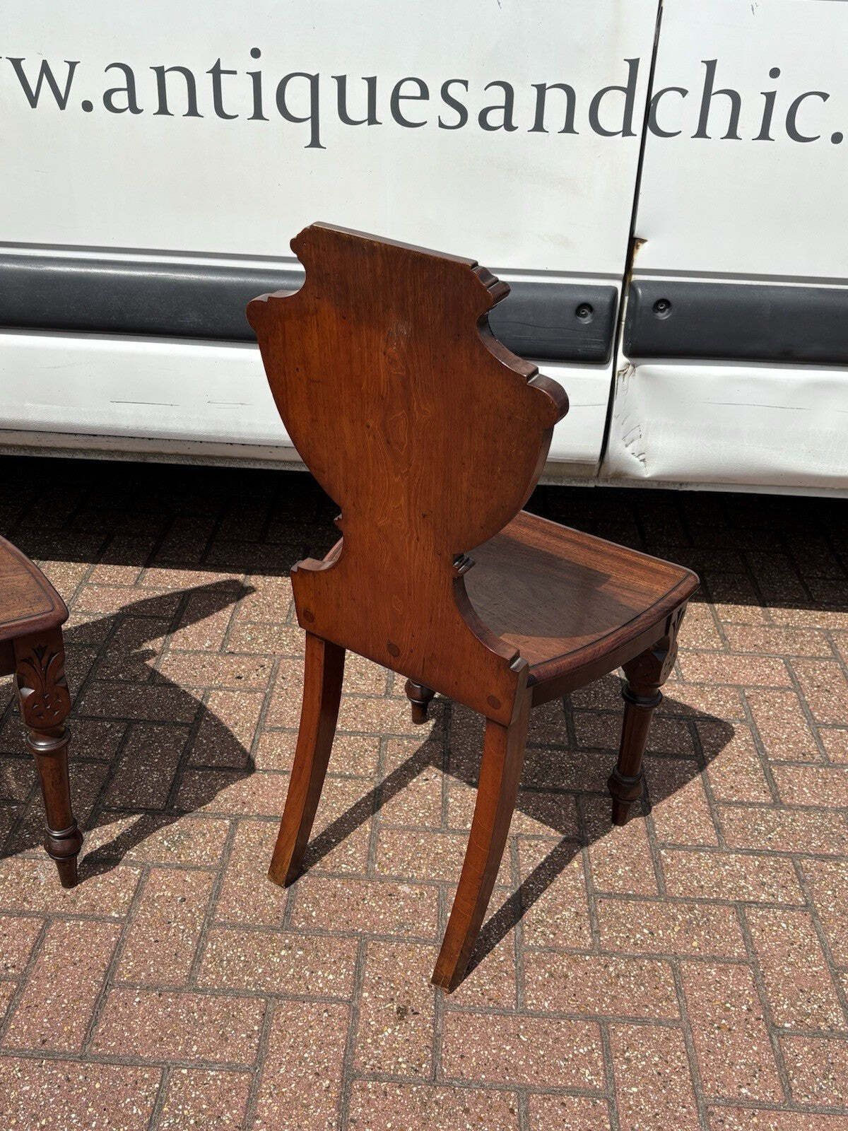 photo vintage Victorian Waiting Room Mahogany Chairs