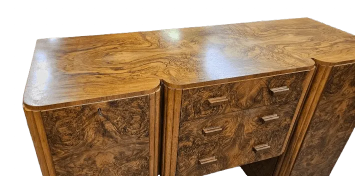 photo vinterior Art Deco Sideboard With A Stunning Figured Walnut