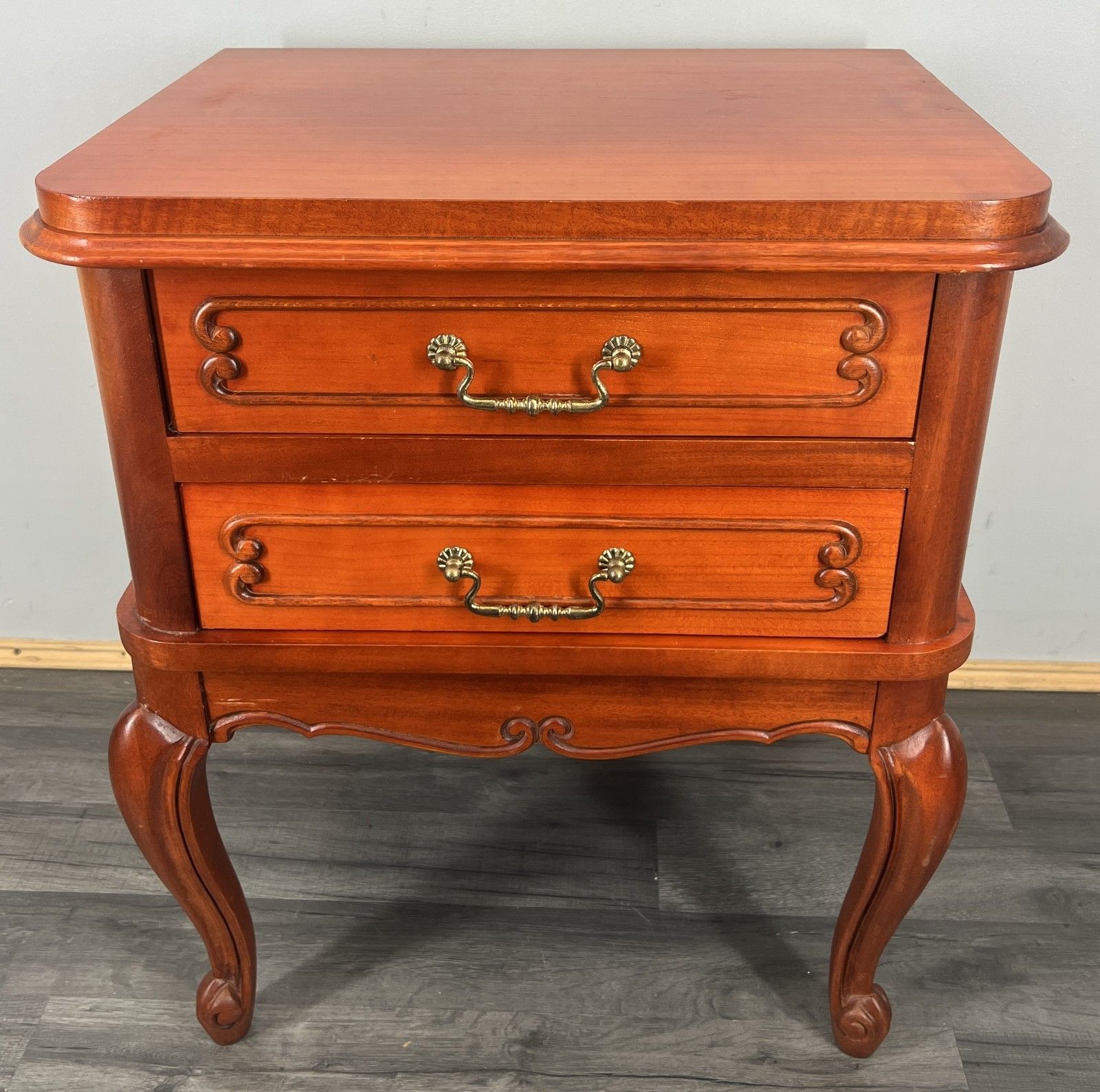 Bedside Table Vintage French Louis XVI Carved Nightstand Cabinet Lot 4266