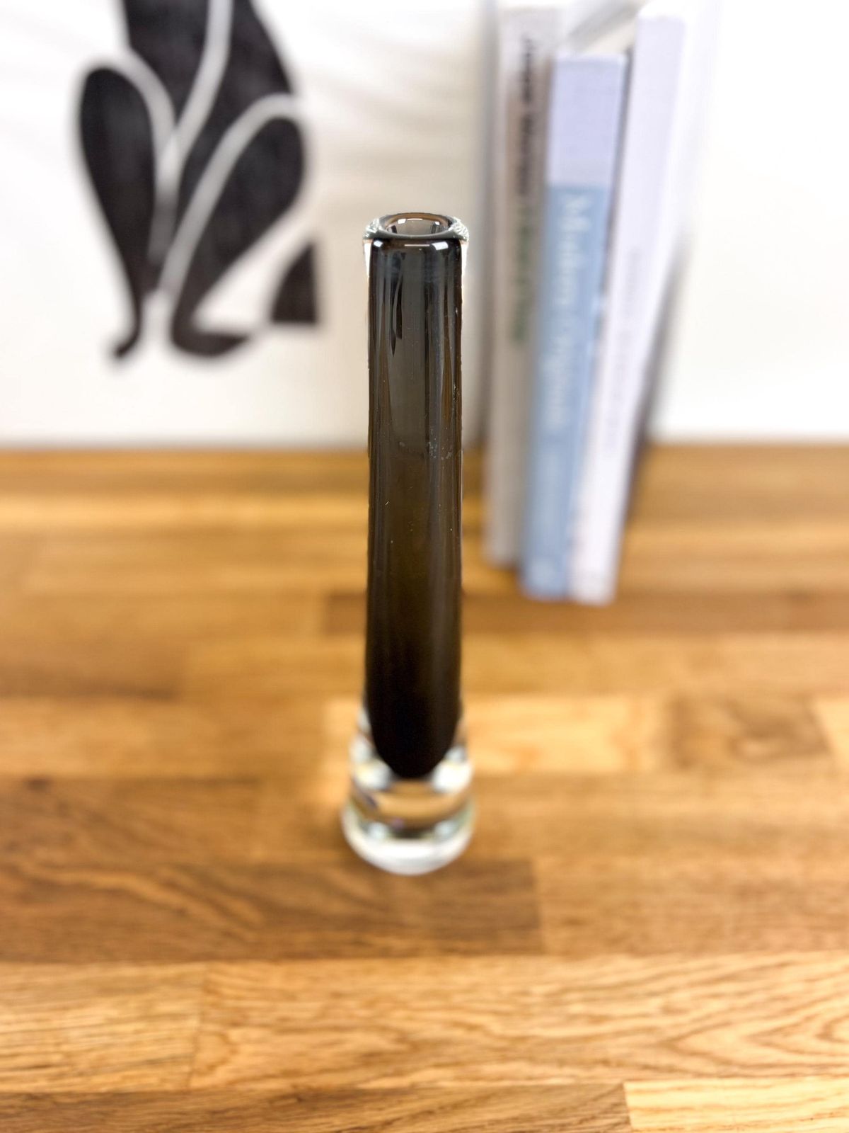 photo vinterior Josef Schott Art Glass Vase: Smokey Grey Smalandshyttan, Sweden