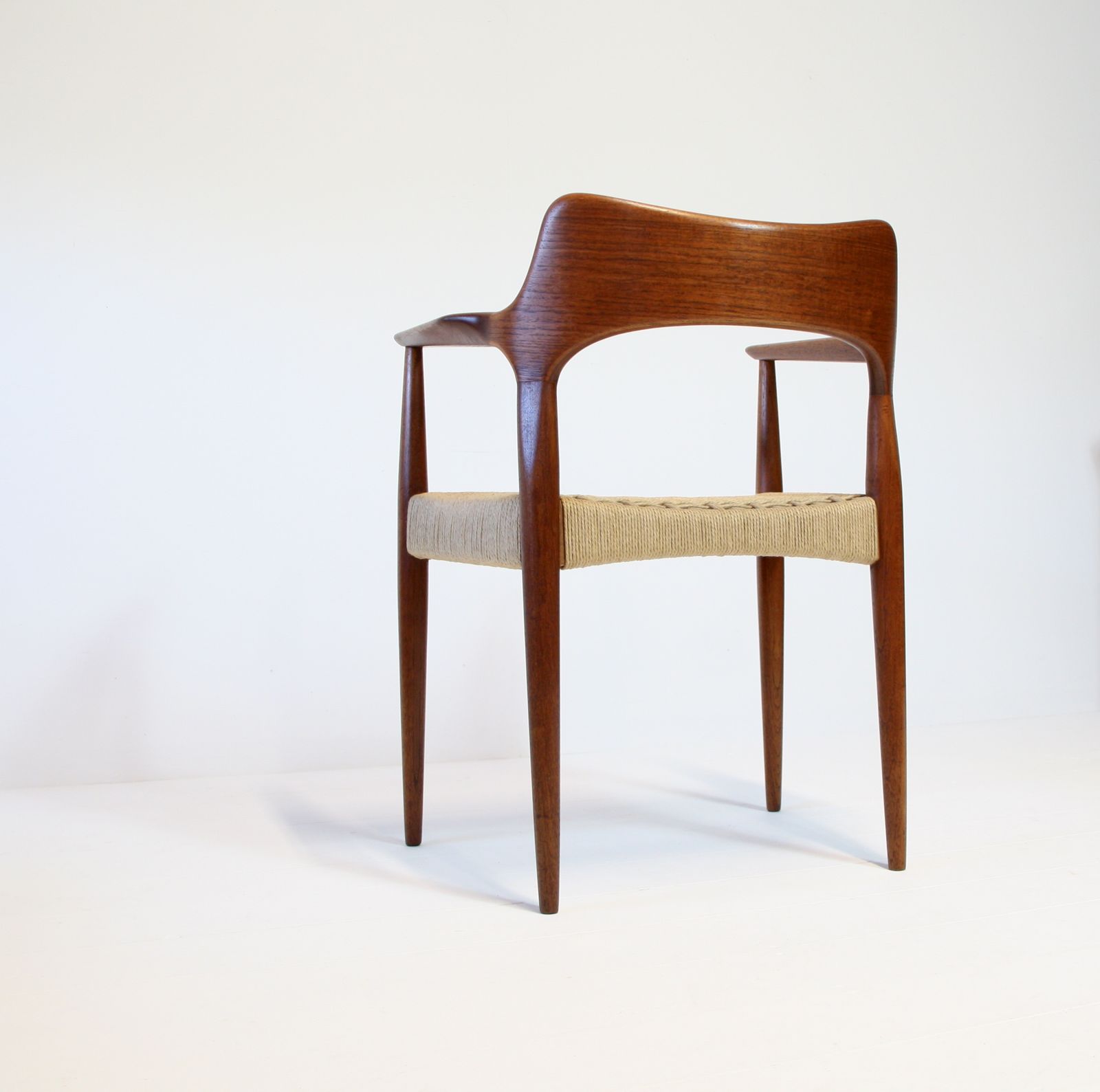 photo vintage Vintage Danish Desk Chair By Arne Hovmand Olsen For Mogens Kold C.1960