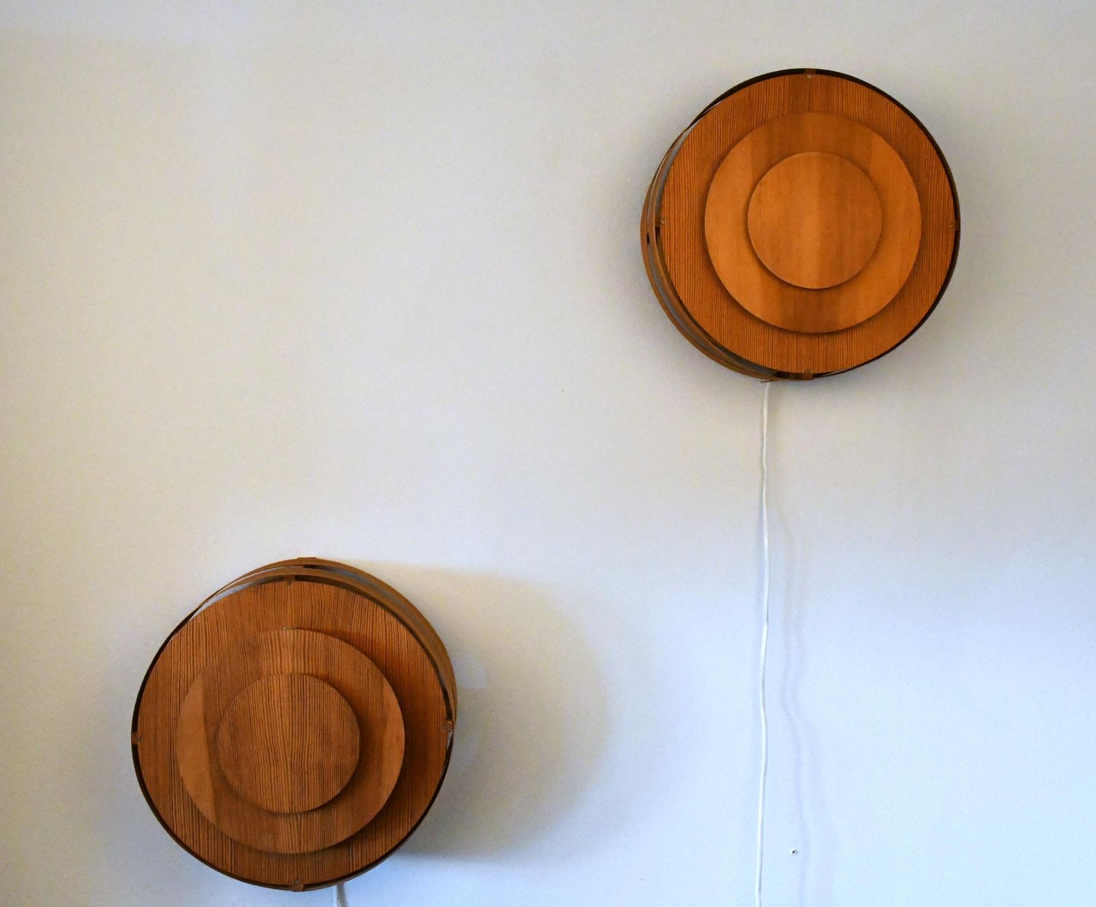 photo for sale Prototype Wandlampen Van Grenenhoutfineer Door Hans Agne Jakobsson Voor Ellysett, 1961, Set Van 2