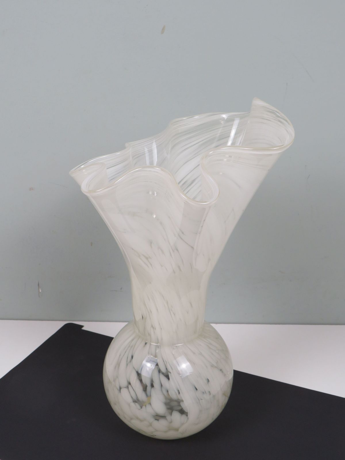 White Murano Glass Vase, Hand Blown Italian Art Glass With Sculptural Fluted Rim, 1970s photo vinterior
