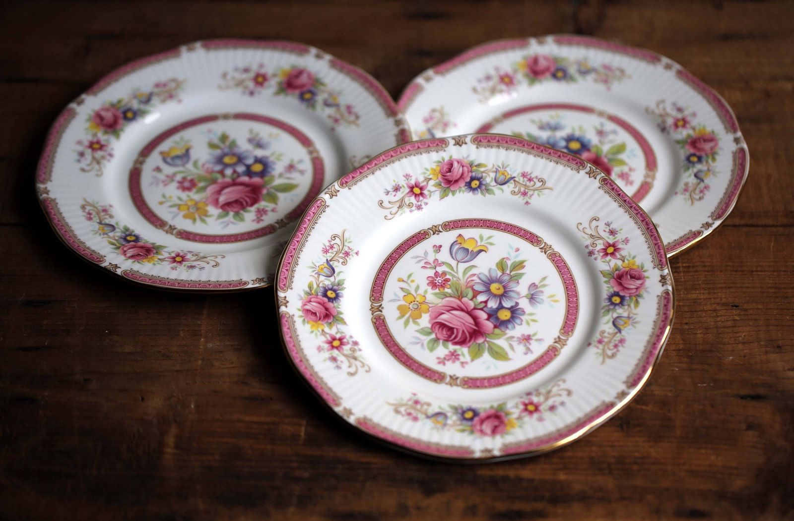 3 Queen's Rosina China Richmond Plates Set Of Pink & White Floral Salad/Dessert Plates