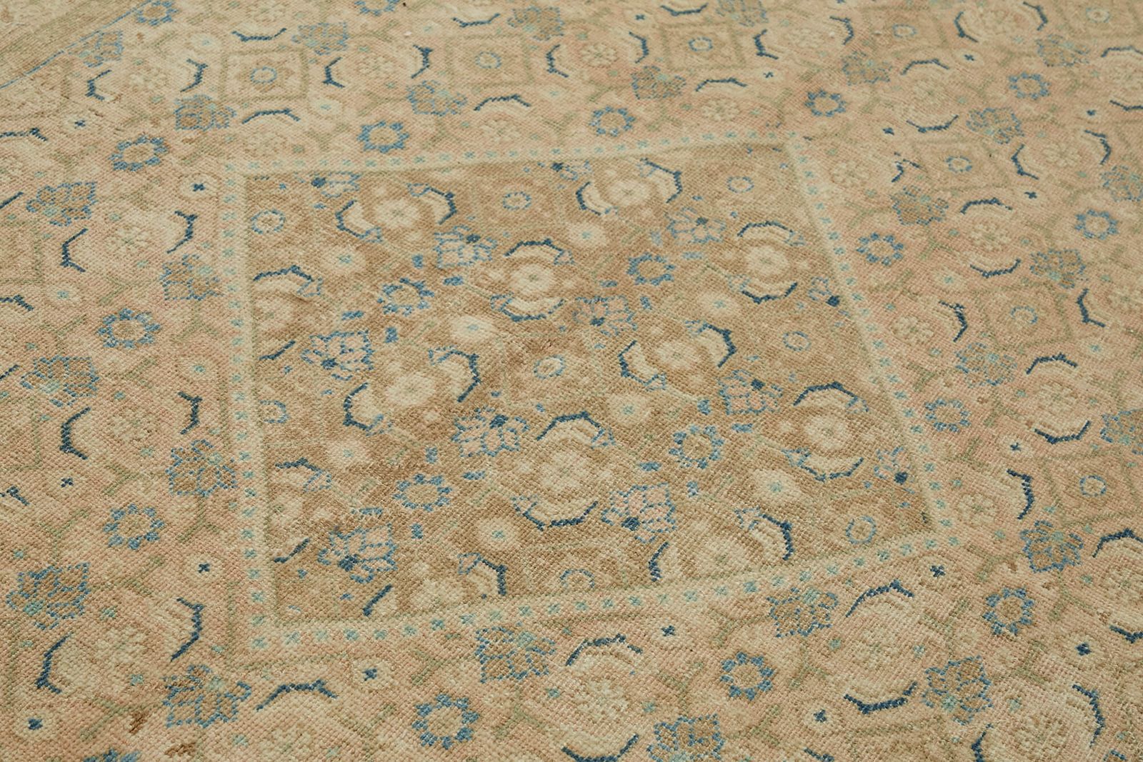 Handmade Beige Vintage Large Area Rug 208 Cm X 318 Cm photo 1596.0