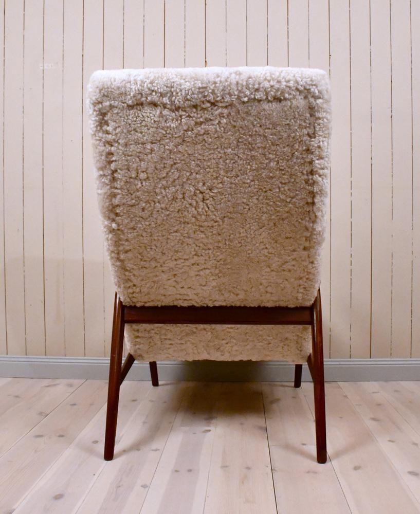 photo furniture Set: Zweedse Siesta Lounge Chair Met Voetenbank In Teakhout En Schapenvacht Van Jio Möbler, Ca. Jaren 1950