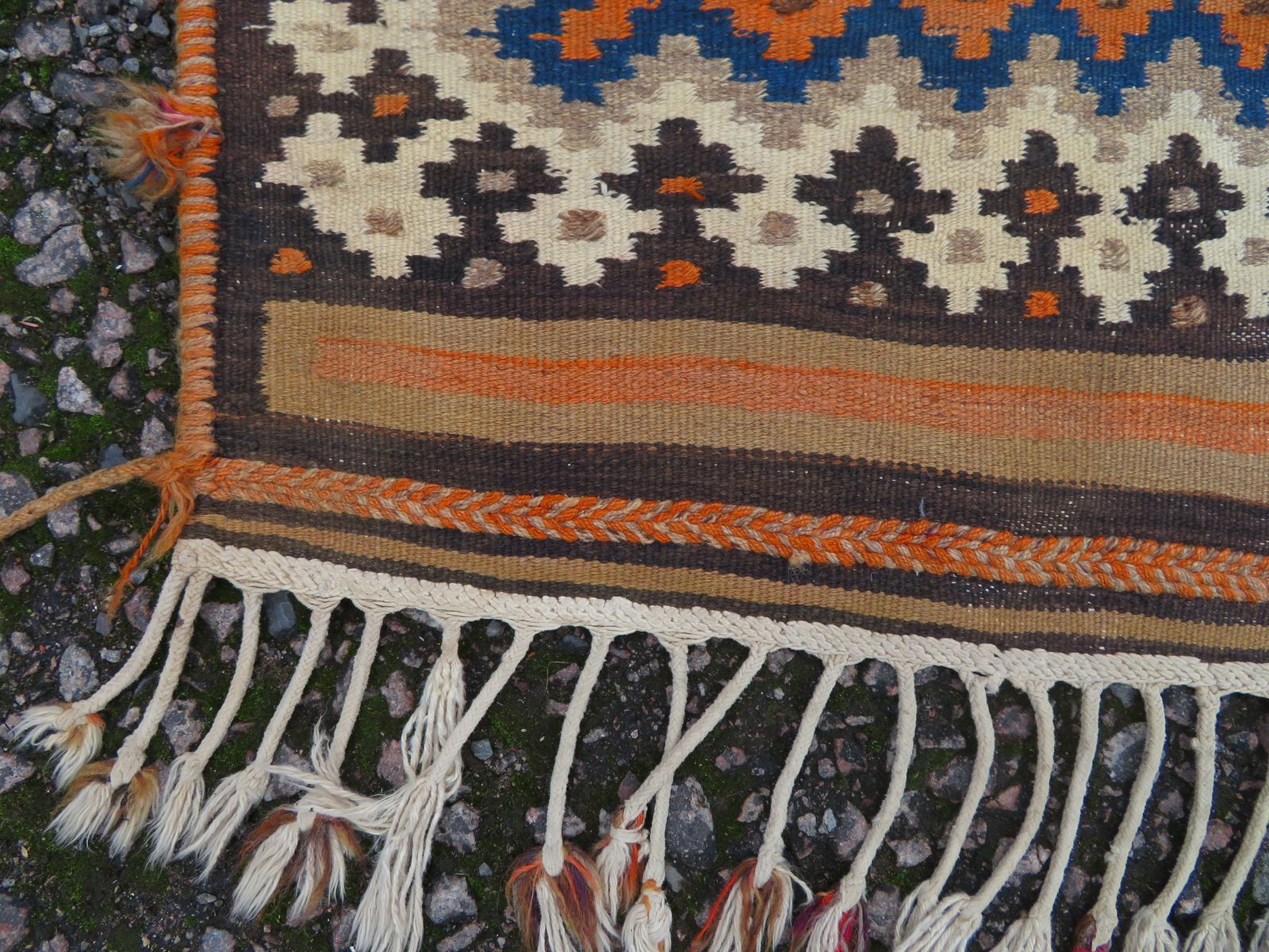 photo vintage Qashqai Kilim. 176cm X 115cm.