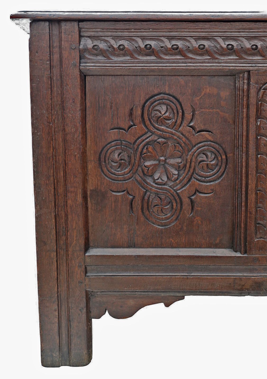 18th Century Large Carved Oak Coffer With Candle Box – Quality Marriage Chest photo vinterior