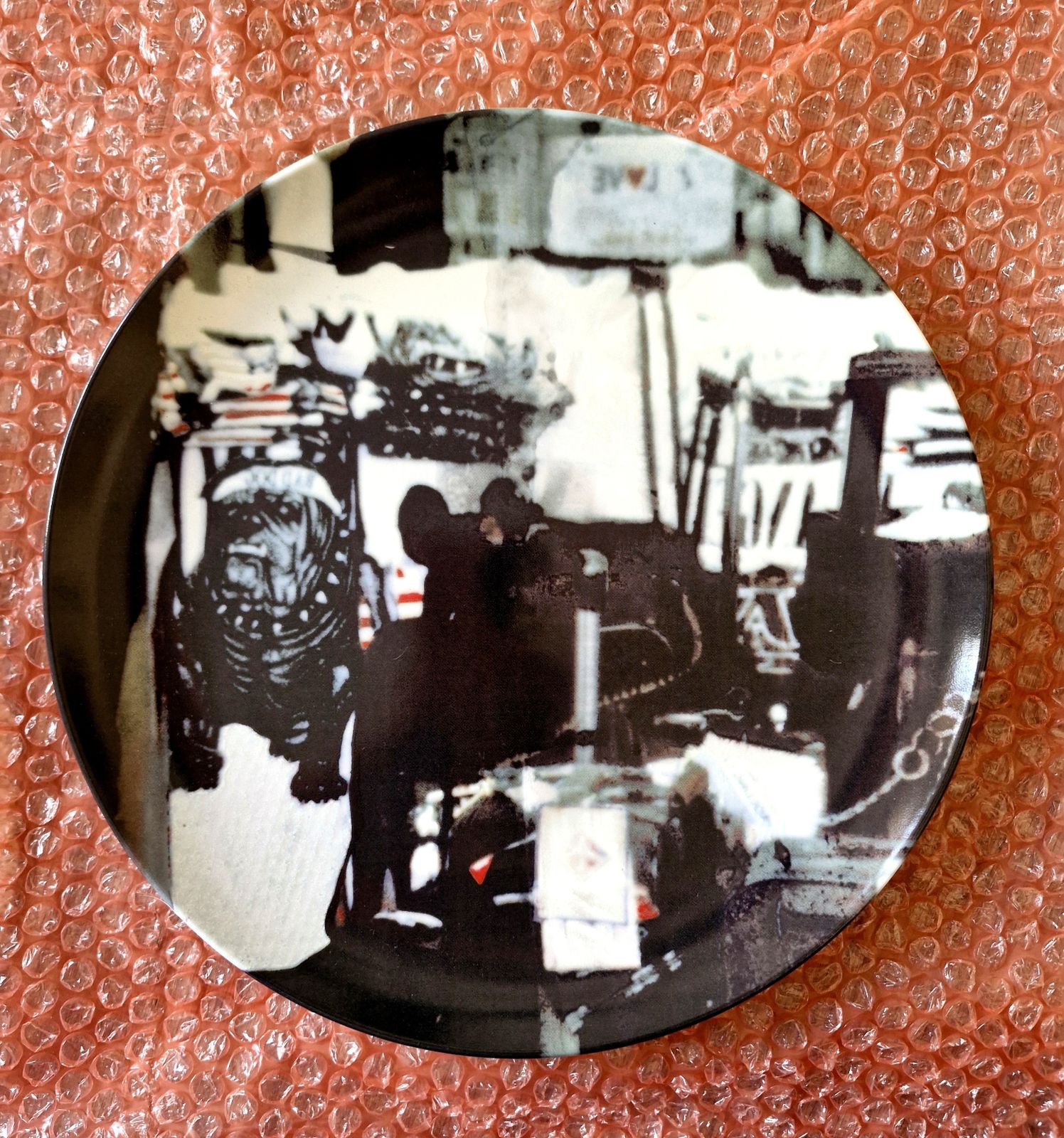 Limited Edition Set Of 6 Robert Rauschenberg Transfer Printed Porcelain Plates. photo Art