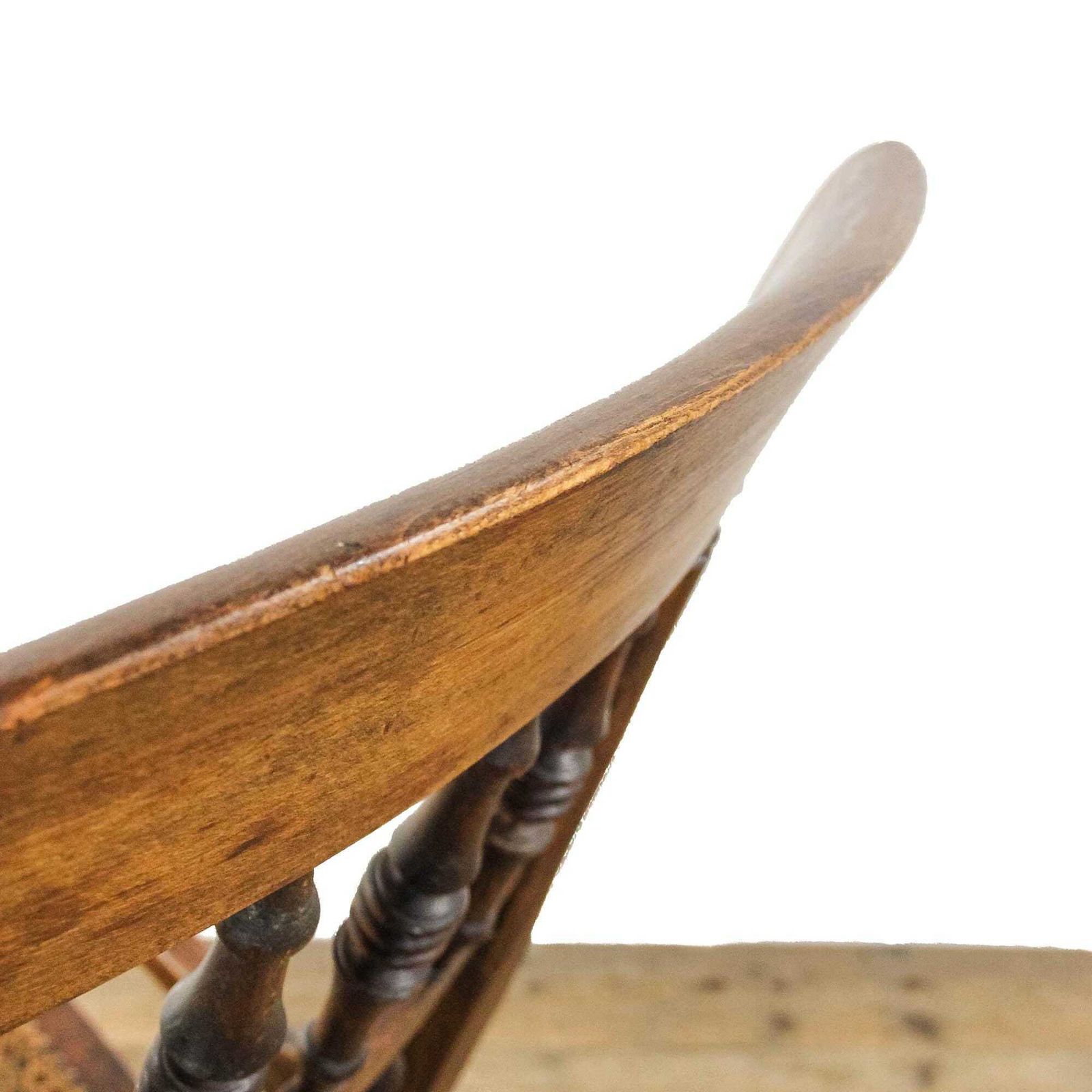 photo furniture Antique Windsor Spindle Back Rocking Chair | Antique Rocking Chair | Antique Furniture | Antique Chair | Armchair (M 6390)