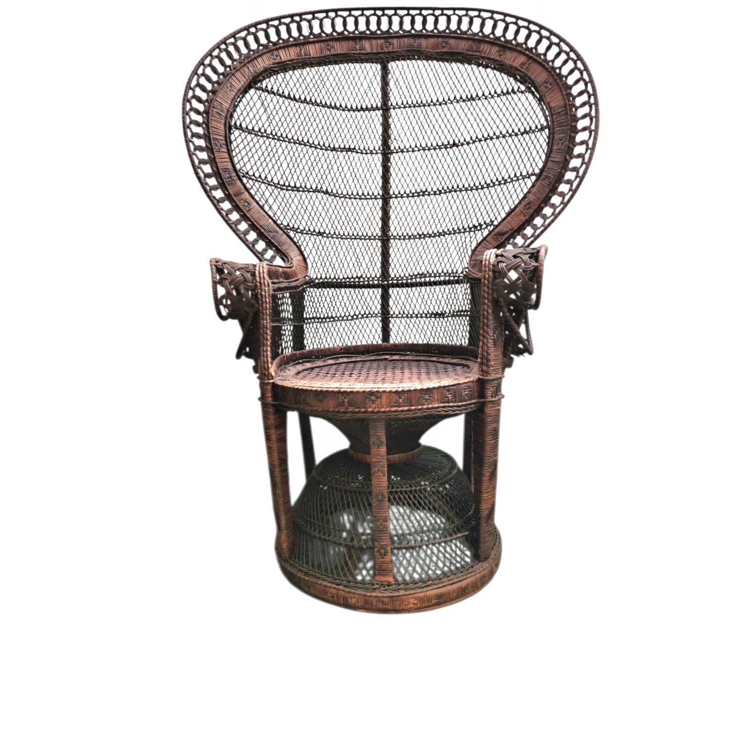 photo furniture Peacock Emmanuelle Wicker Chair / Kok Maison / 1970s