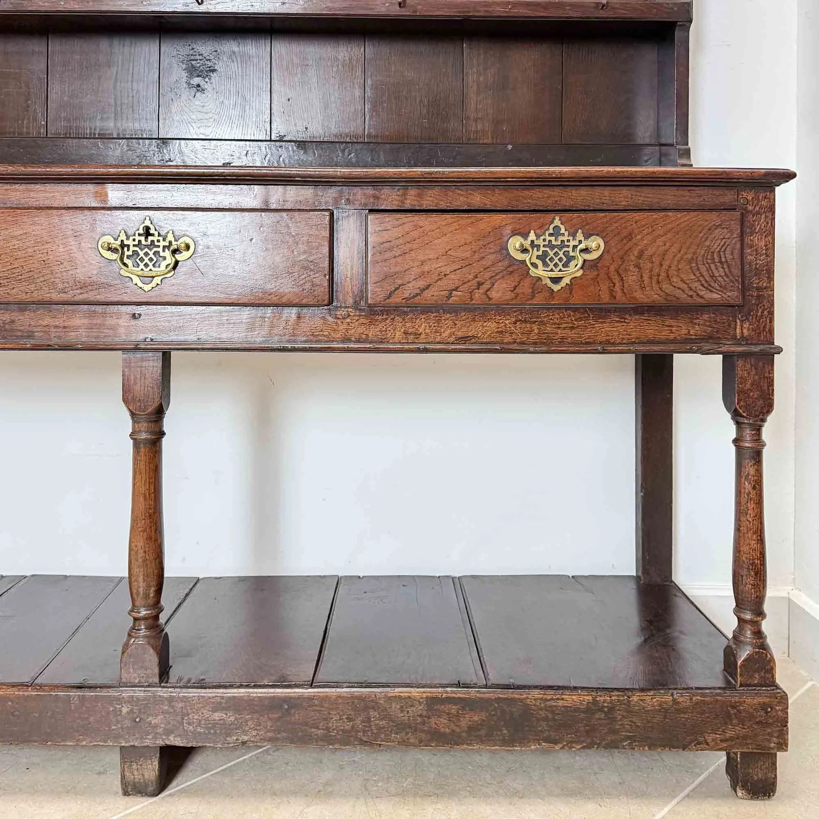 Georgian Oak Welsh Dresser, 18th Century And Earlier photo 1425.0