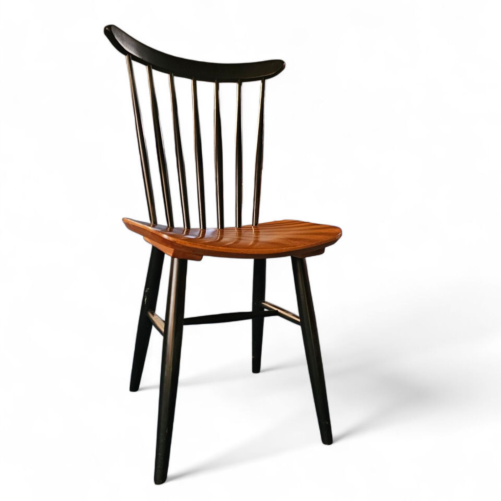 photo buy Set Of 2 Spindle Back Dining Chairs / Curved Seating / Teak Wood Seat / 1960s / Pastoe Holland / 1970s